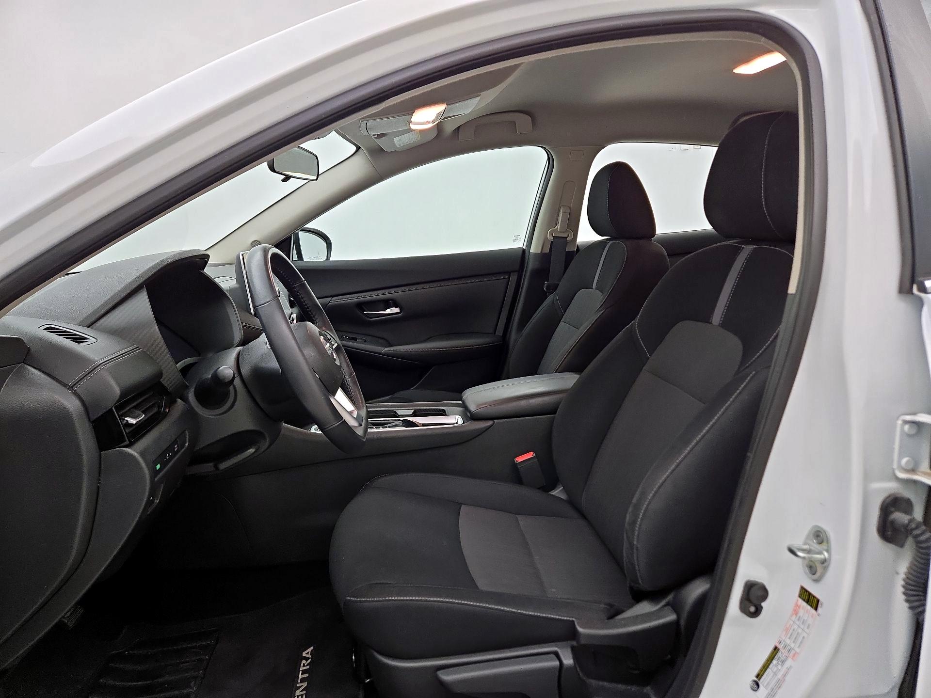 Thumbnail: 2021 Nissan Sentra - 11