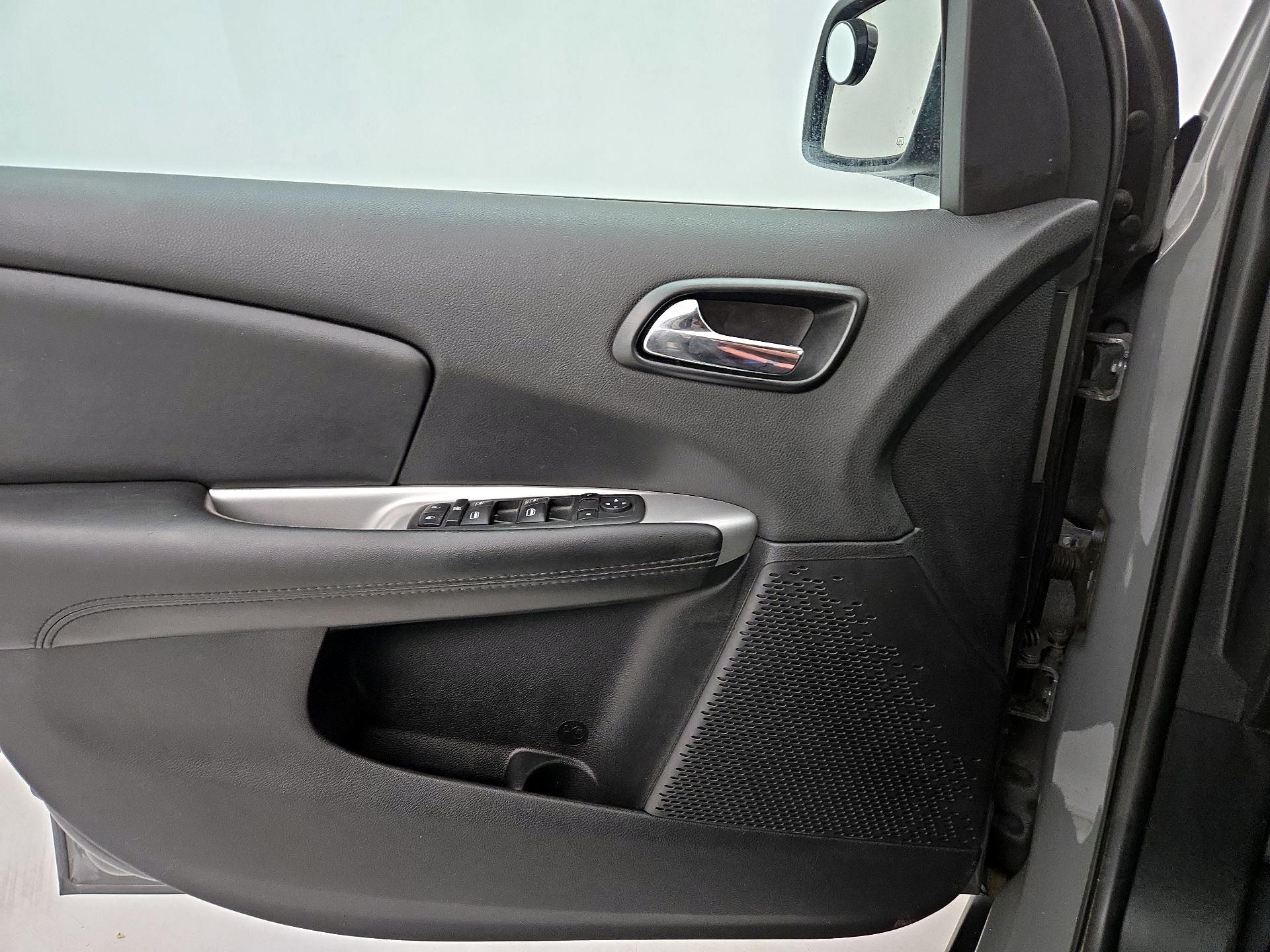 Thumbnail: 2019 Dodge Journey - 12