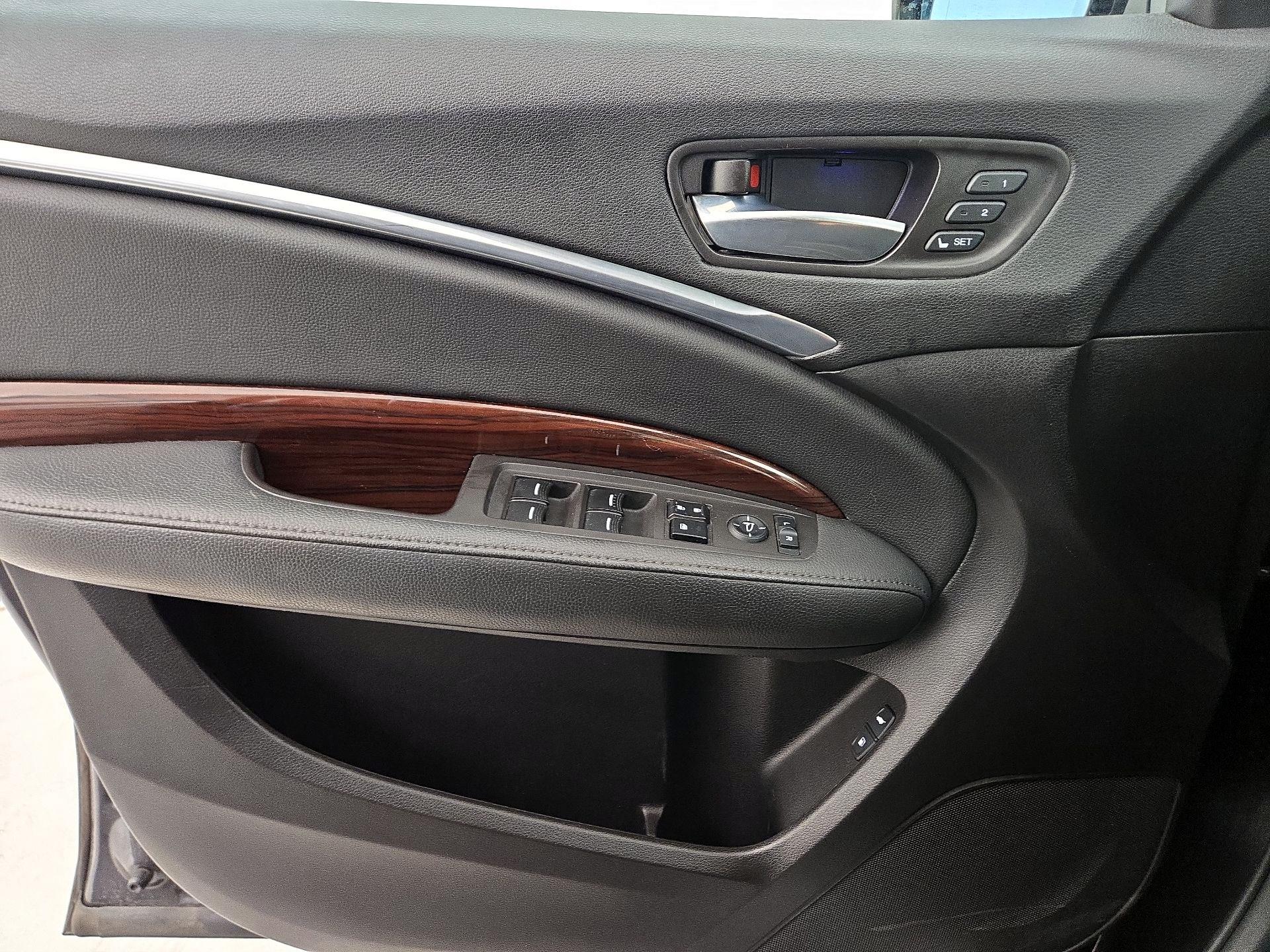 Thumbnail: 2015 Acura MDX - 12