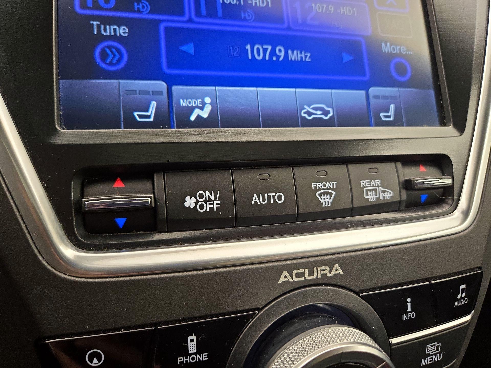 Thumbnail: 2015 Acura MDX - 17