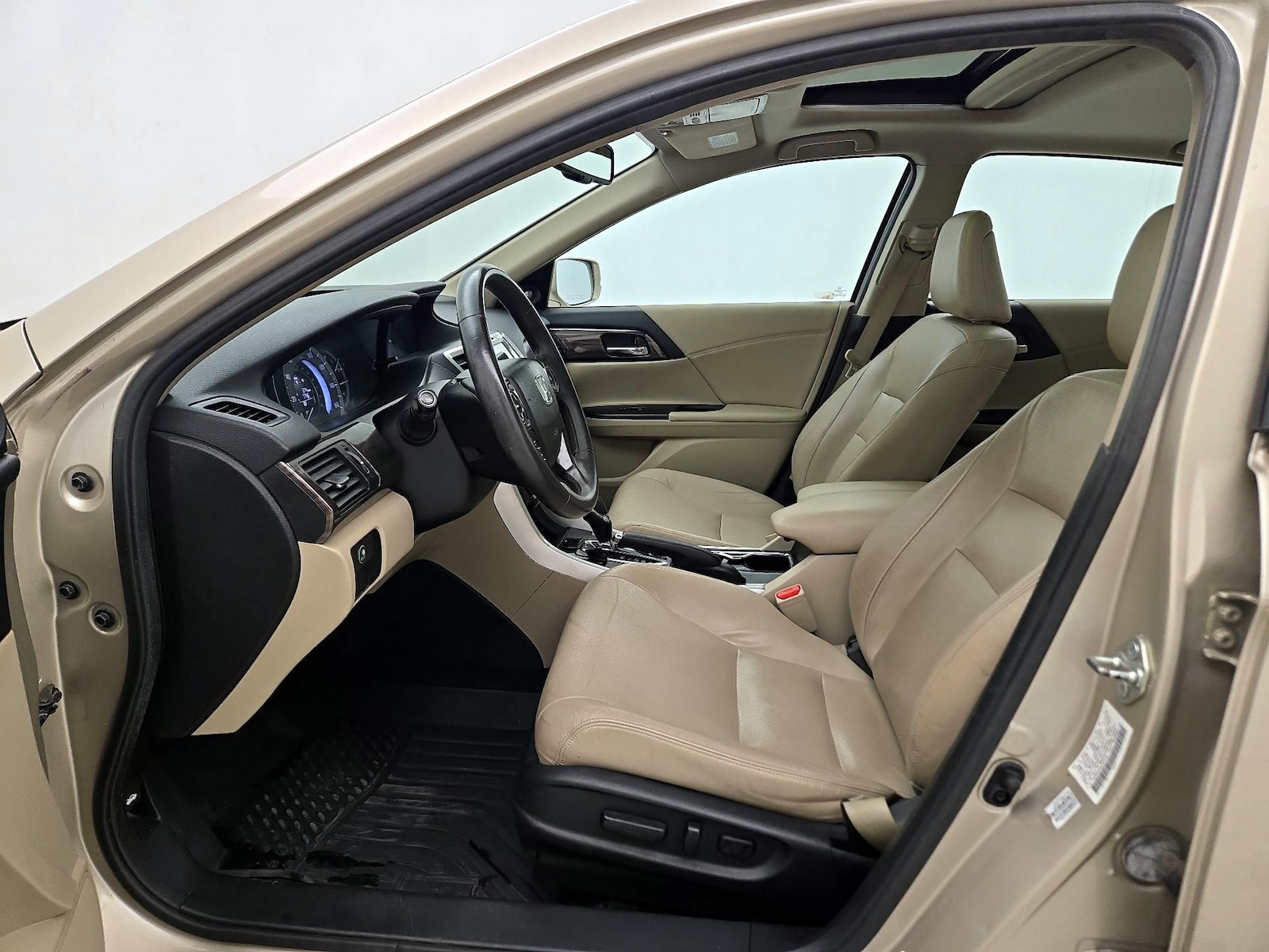 2016 Honda Accord EX-L - Photo 12