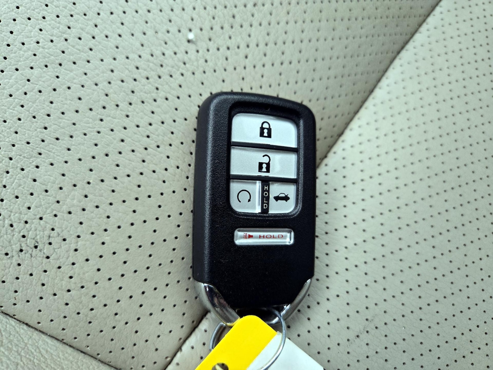 2016 Honda Accord EX-L - Photo 24