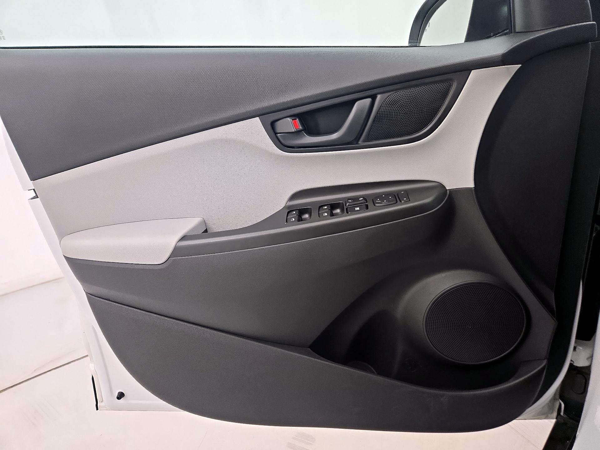 Thumbnail: 2023 Hyundai Kona - 12