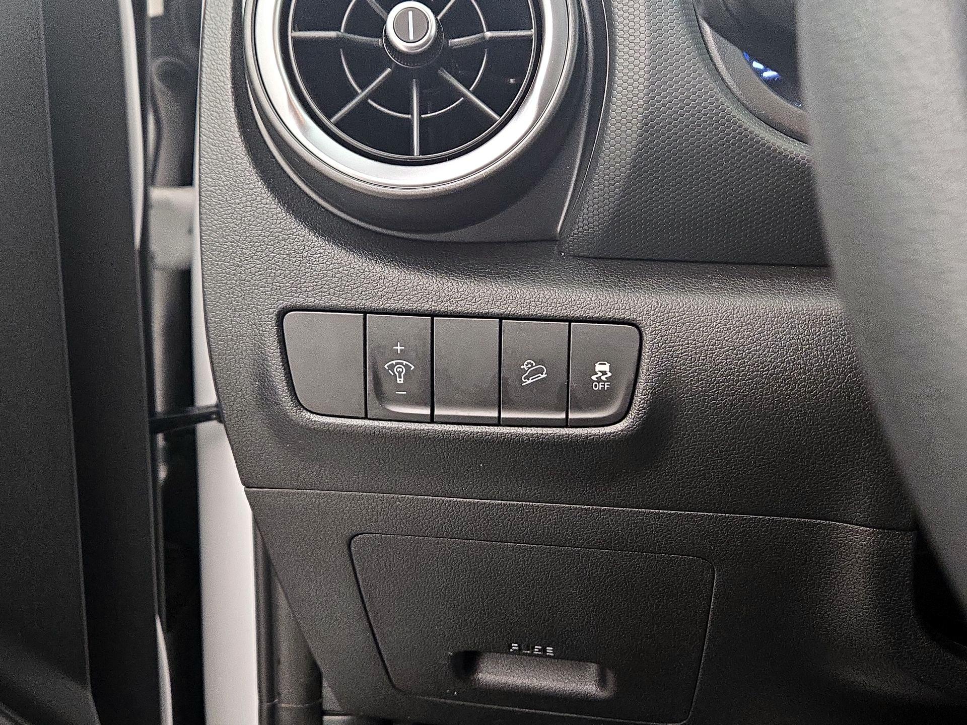 Thumbnail: 2023 Hyundai Kona - 13