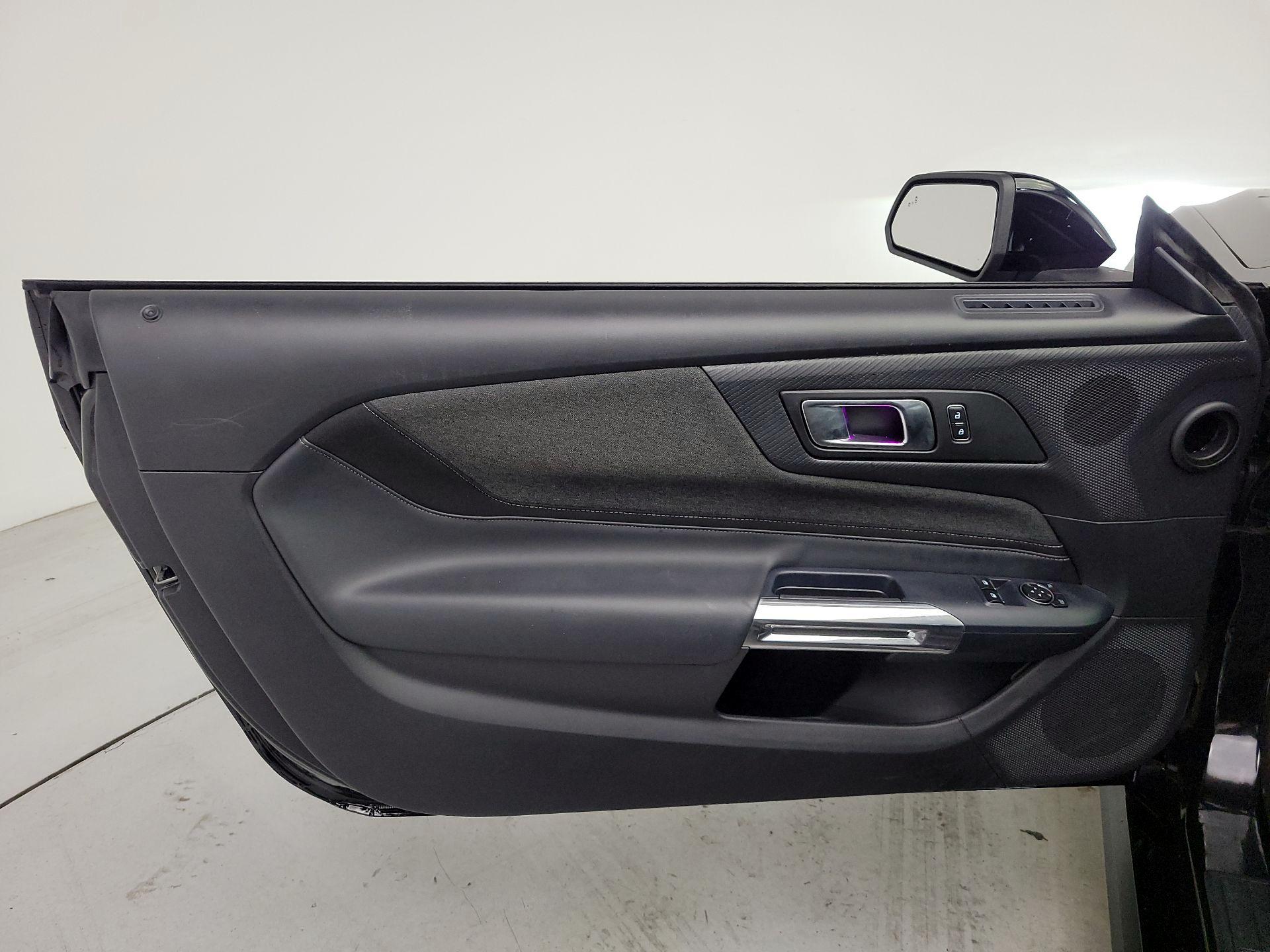 Thumbnail: 2025 Ford Mustang - 12