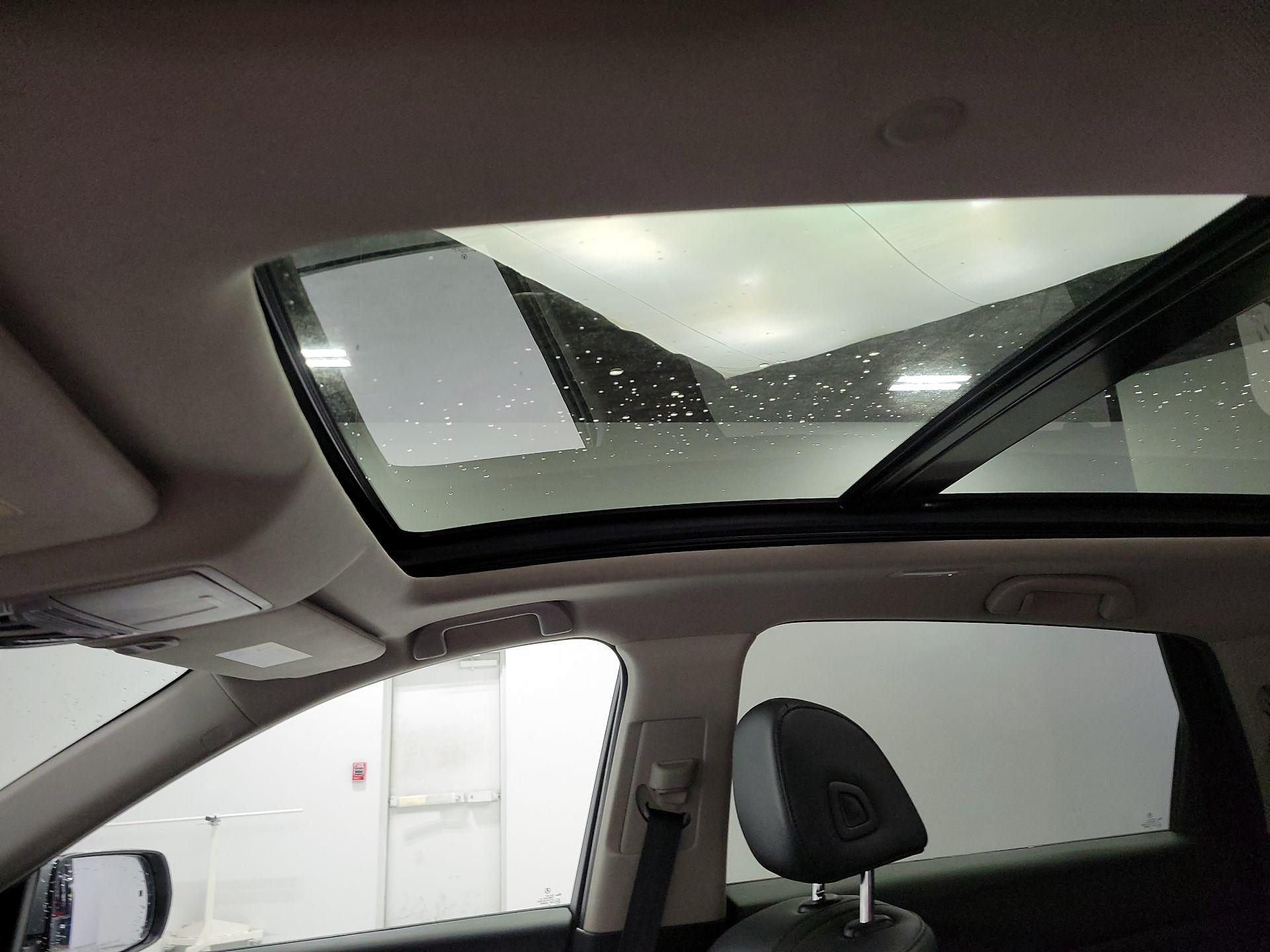 Thumbnail: 2021 Acura RDX - 19