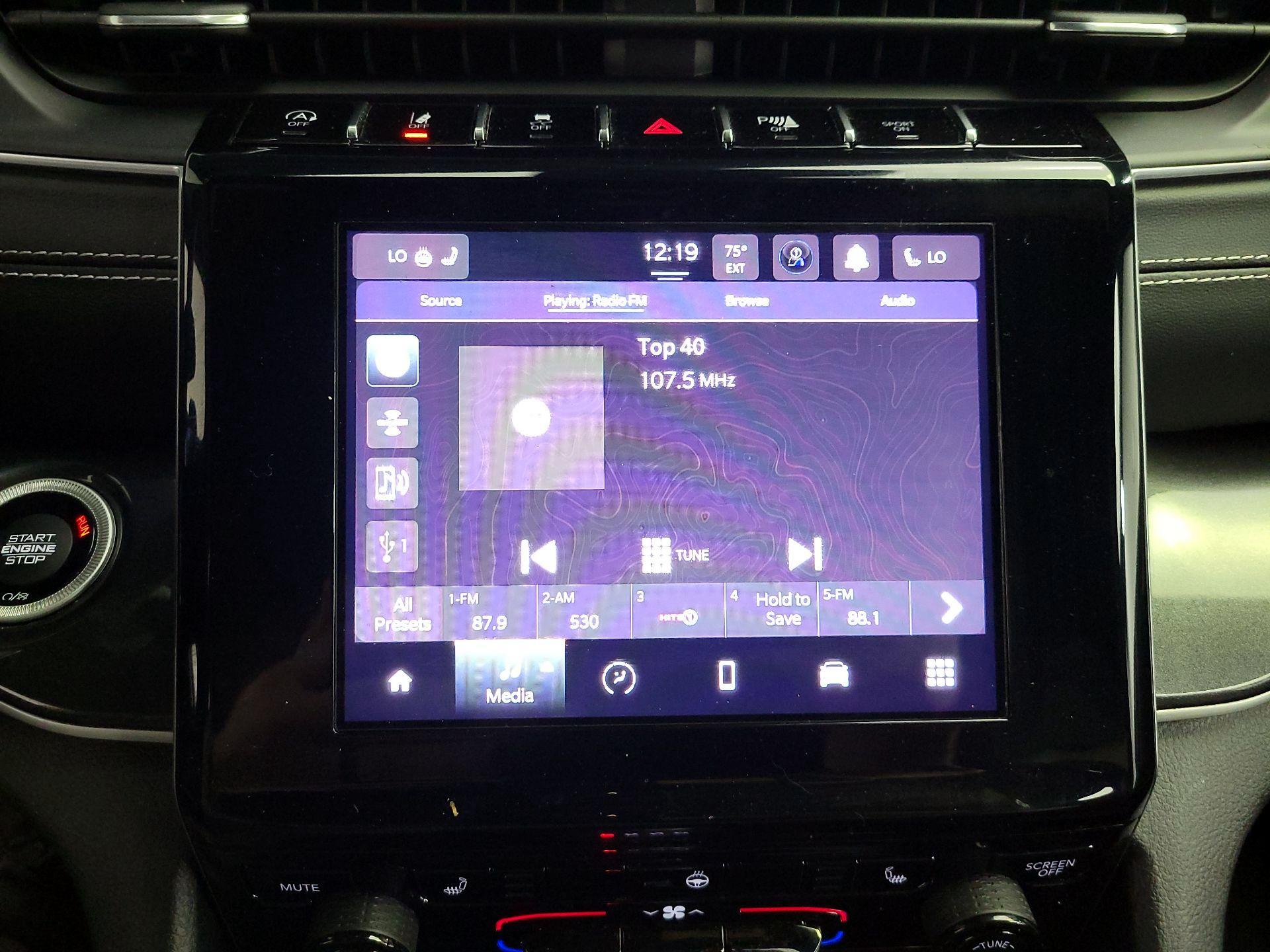 Thumbnail: 2023 Jeep Grand Cherokee - 15