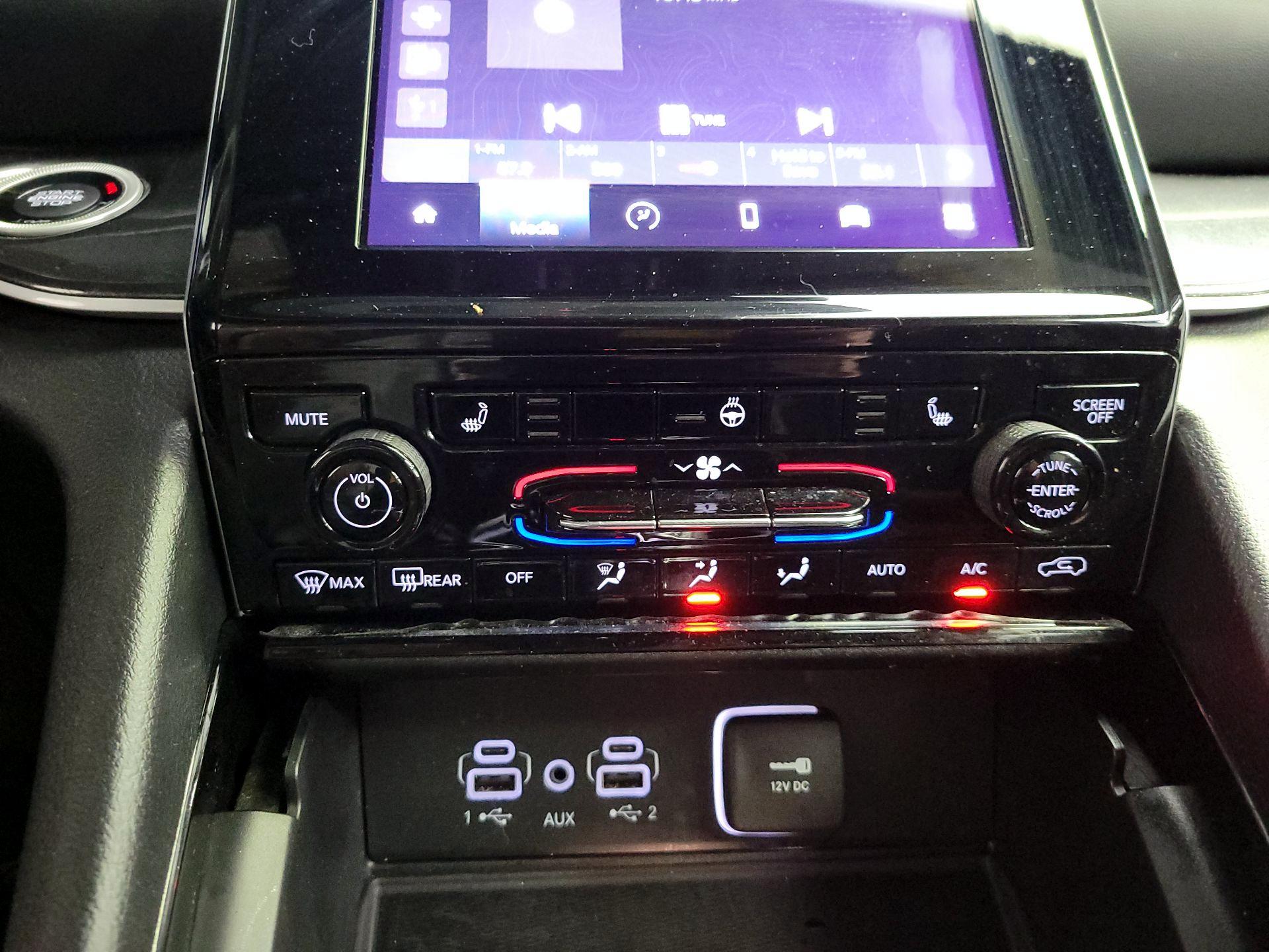 Thumbnail: 2023 Jeep Grand Cherokee - 16