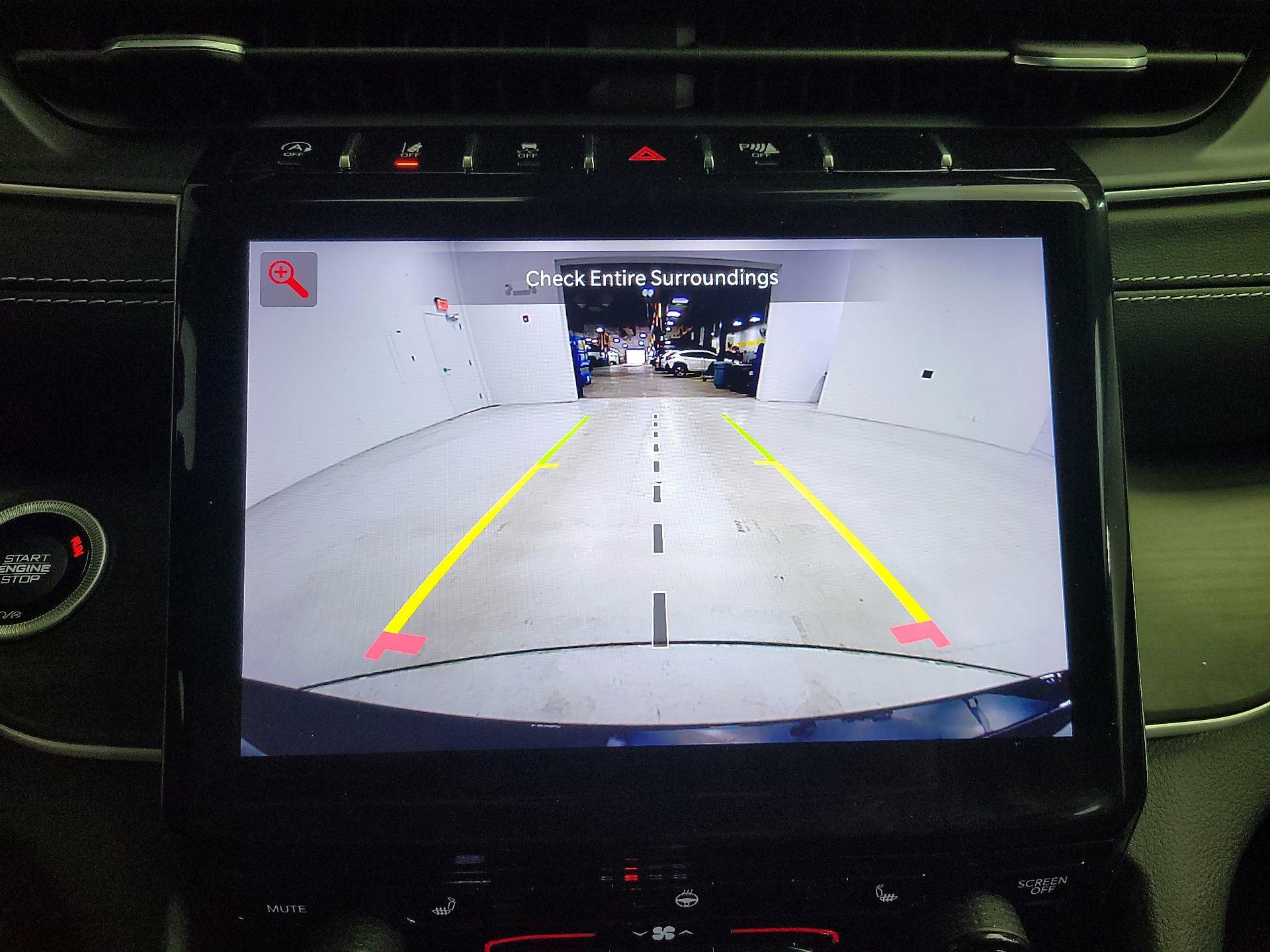 Thumbnail: 2023 Jeep Grand Cherokee - 15