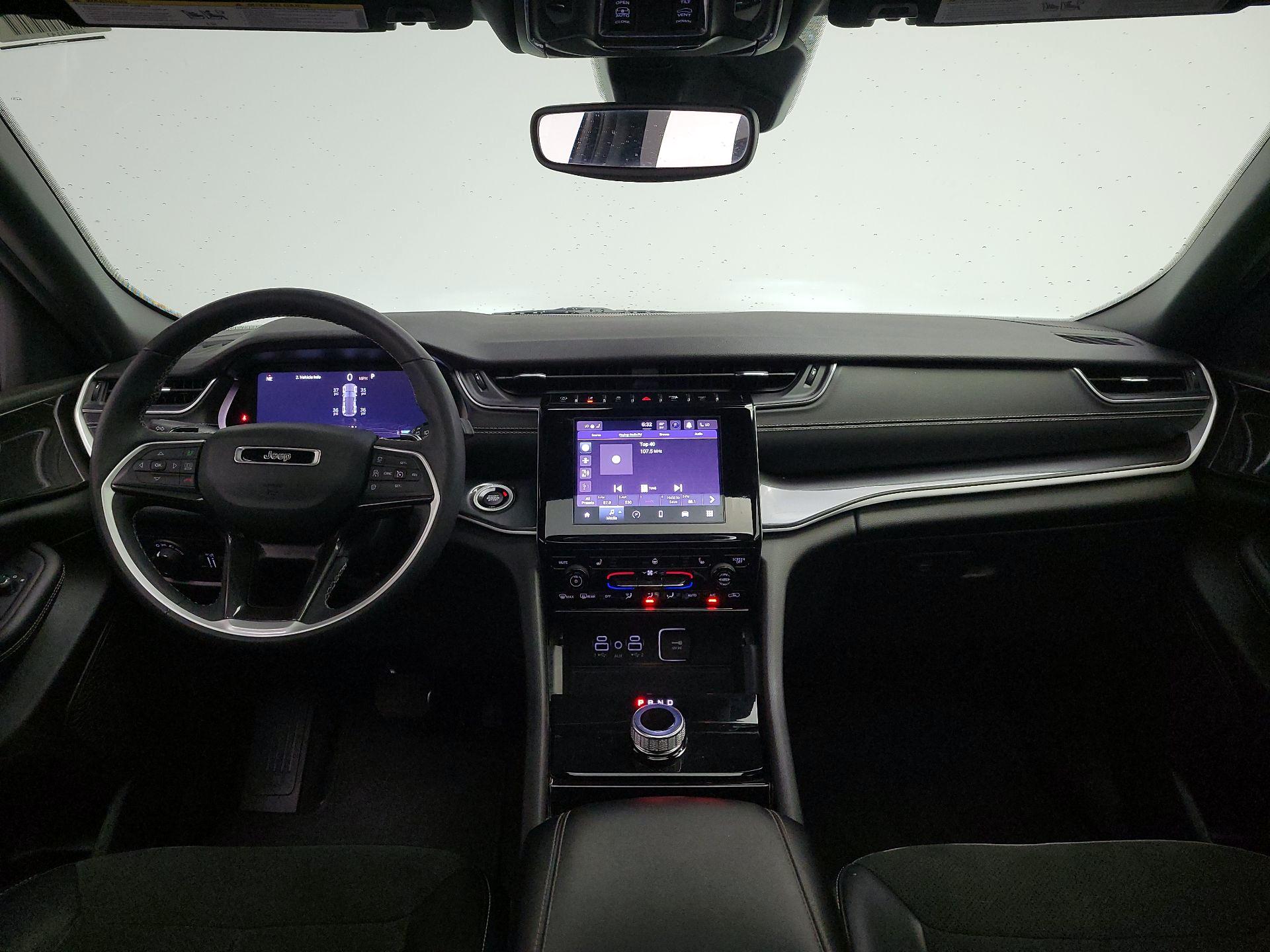 Thumbnail: 2023 Jeep Grand Cherokee - 9