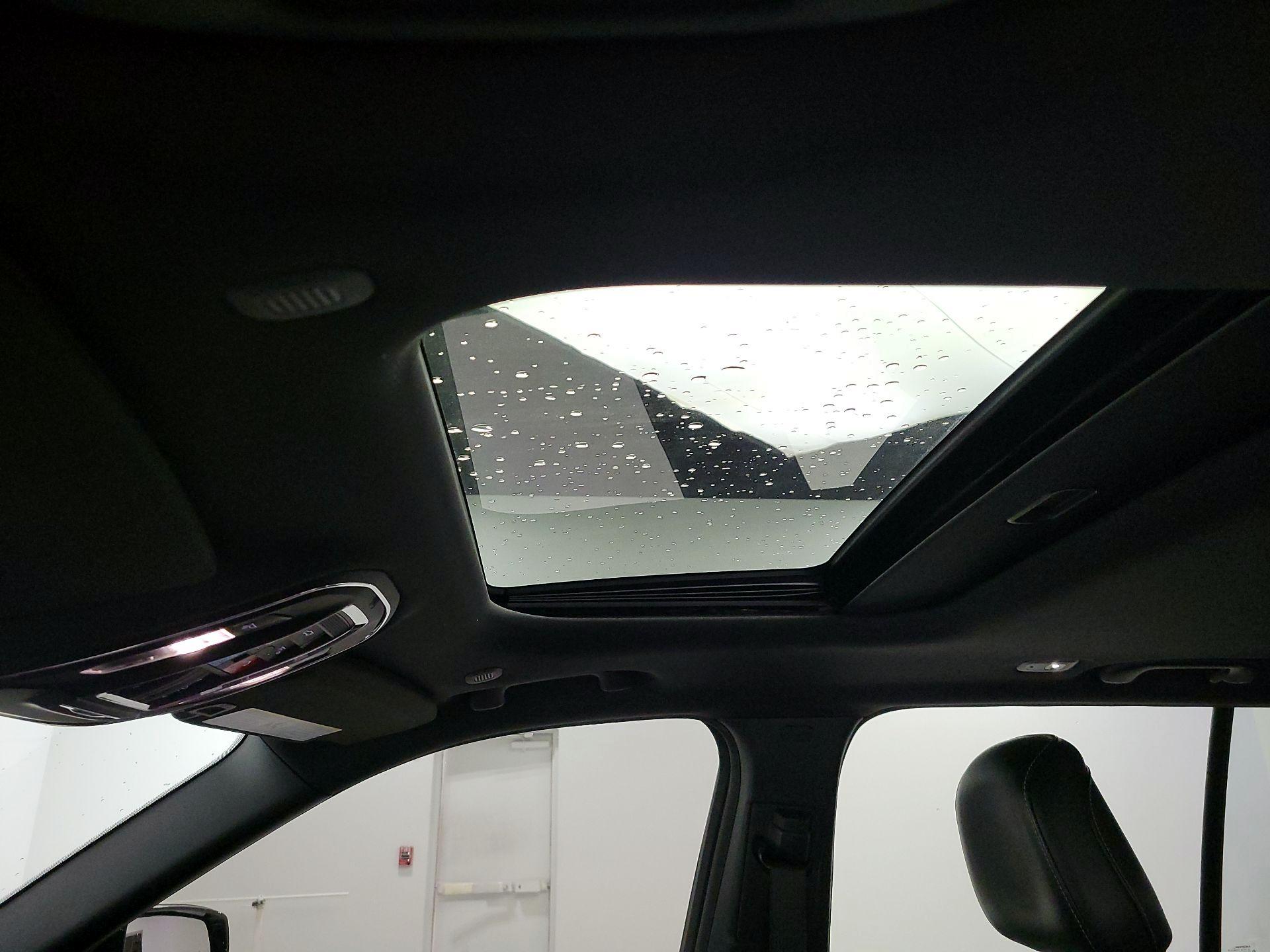 Thumbnail: 2023 Jeep Grand Cherokee - 19