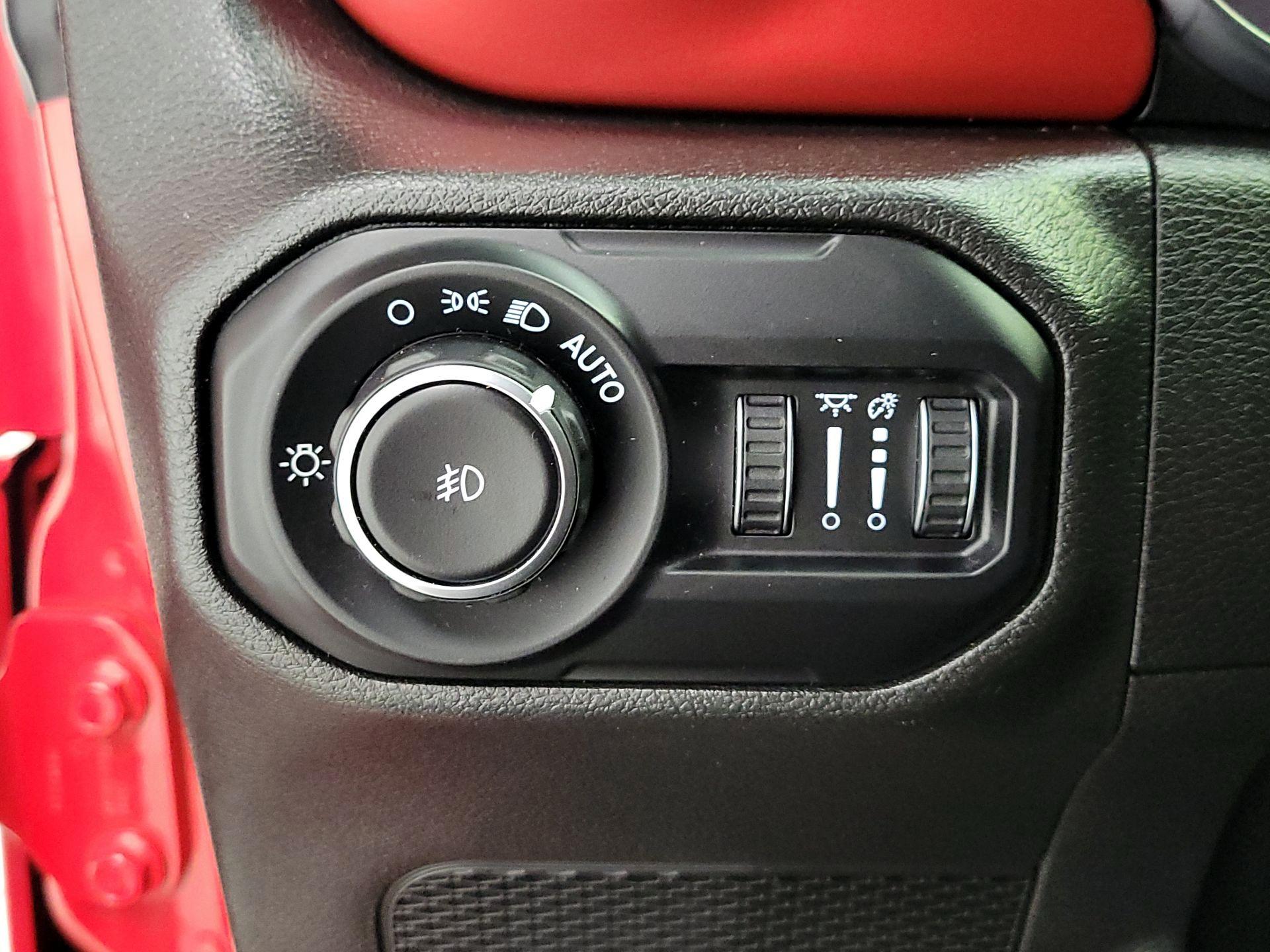 Thumbnail: 2022 Jeep Wrangler - 13