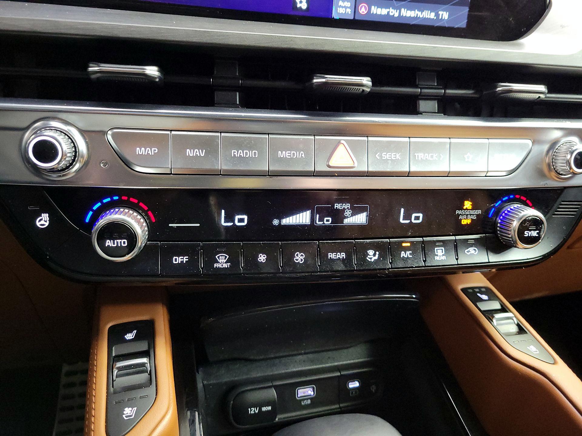 Thumbnail: 2024 Kia Telluride - 17