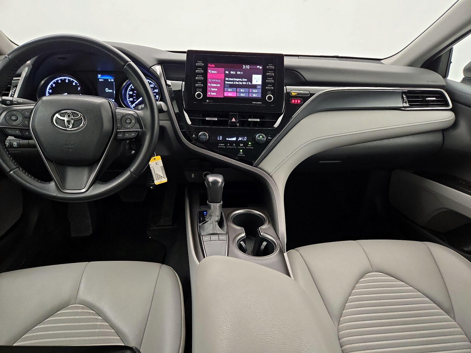 Thumbnail: 2022 Toyota Camry - 9