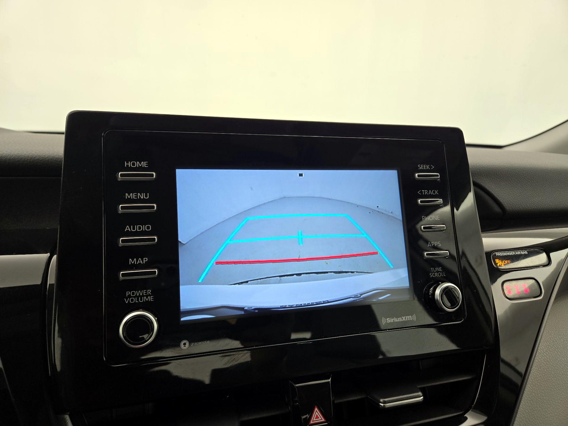 Thumbnail: 2022 Toyota Camry - 14