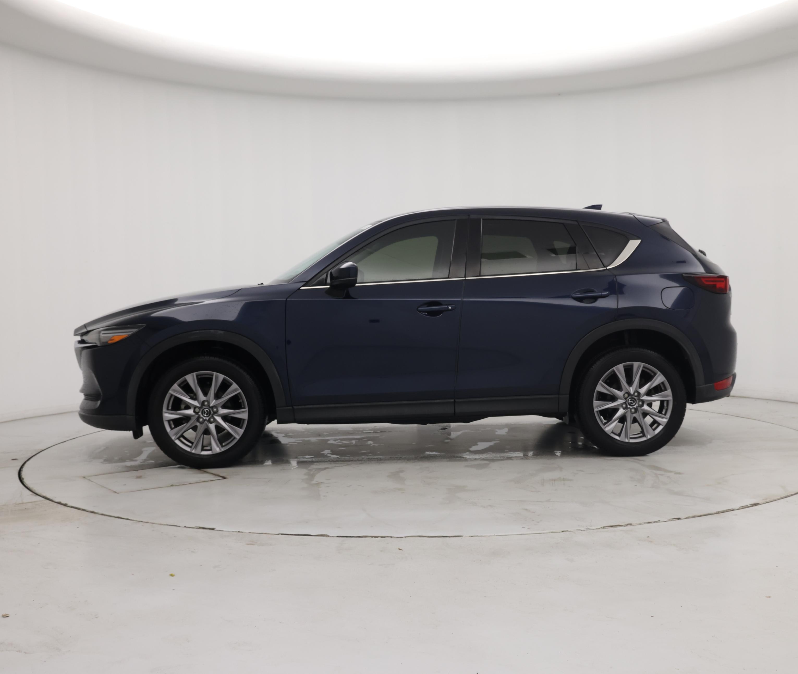Thumbnail: 2020 Mazda CX-5 - 3