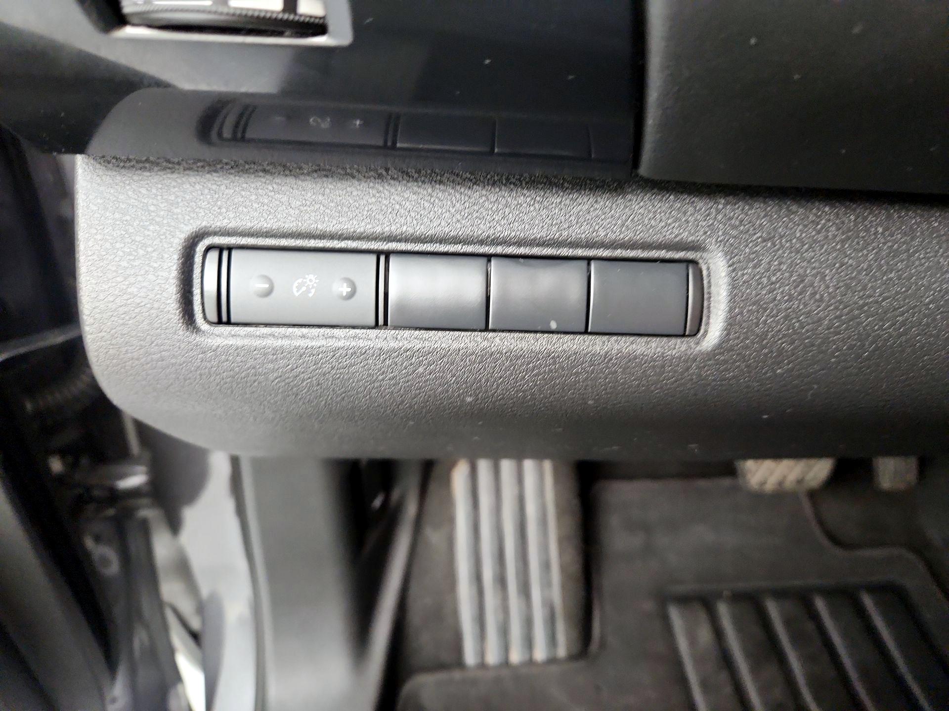 Thumbnail: 2024 Nissan Pathfinder - 13