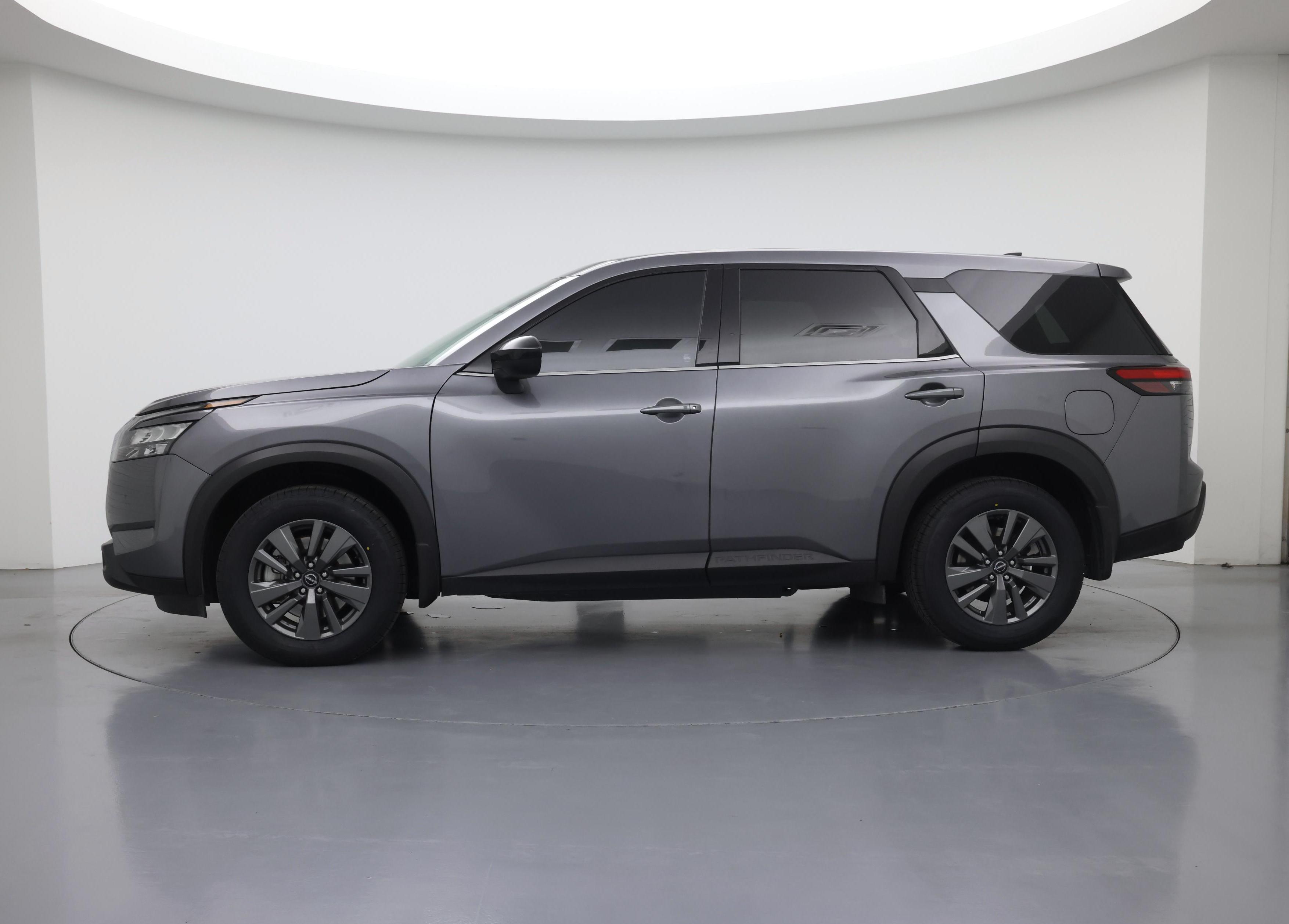 Thumbnail: 2024 Nissan Pathfinder - 3