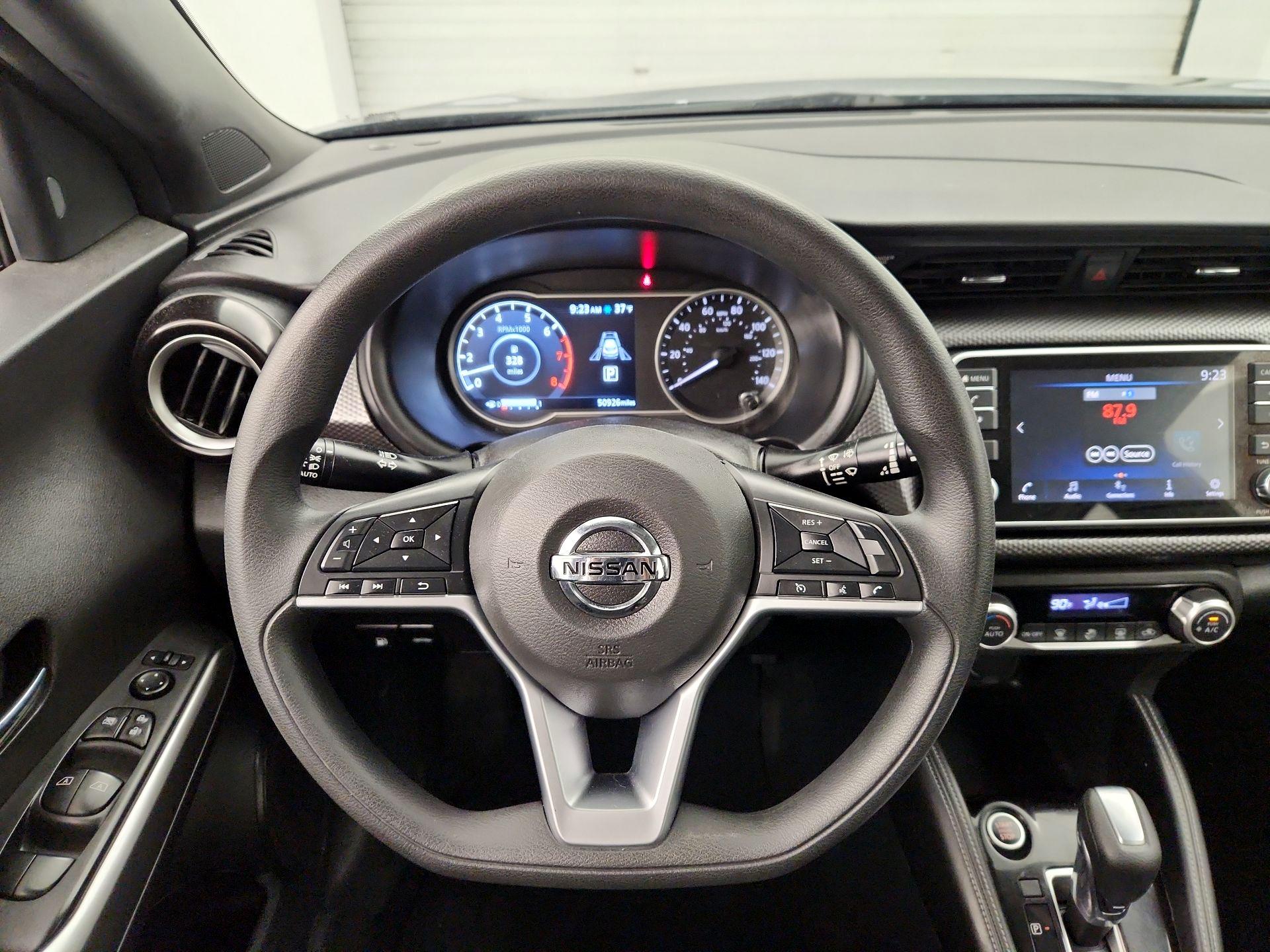 Thumbnail: 2020 Nissan Kicks - 10