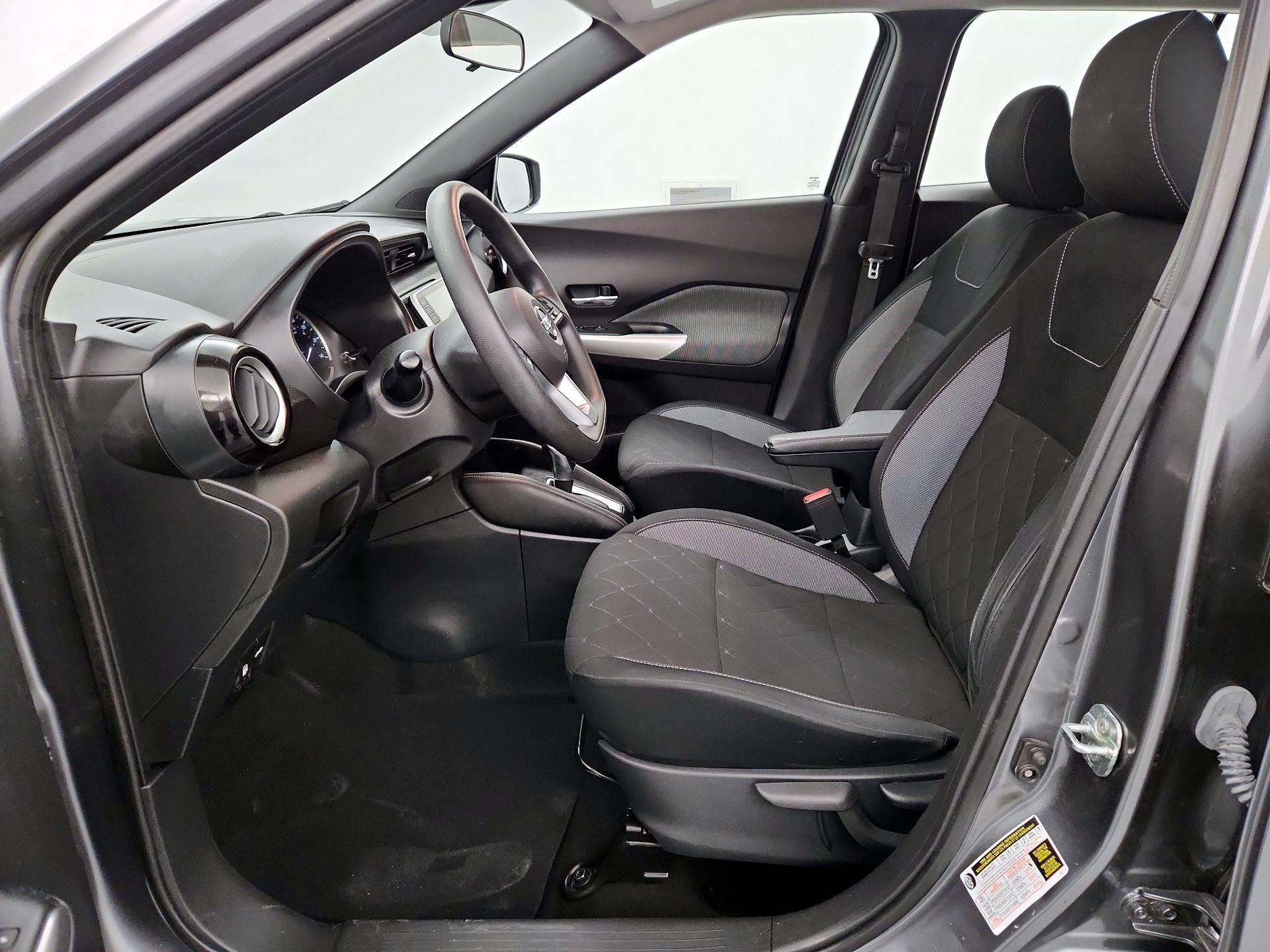 Thumbnail: 2020 Nissan Kicks - 11