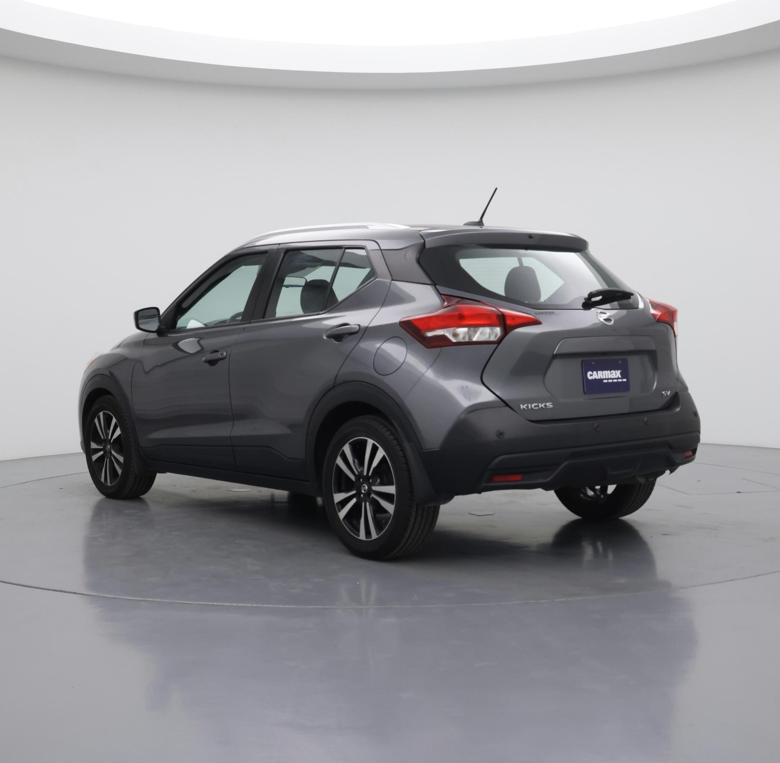 Thumbnail: 2020 Nissan Kicks - 2