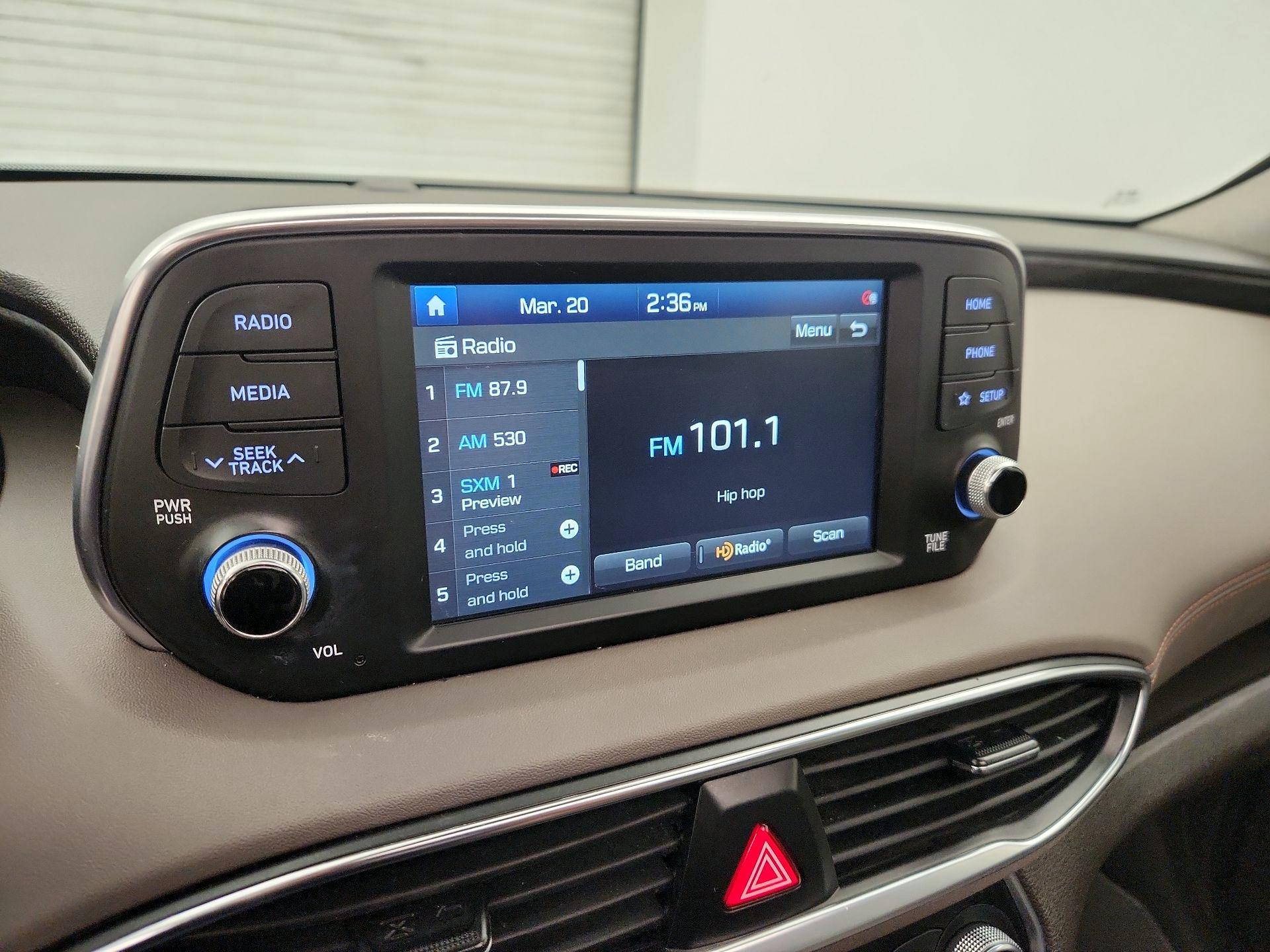 Thumbnail: 2020 Hyundai Santa Fe - 15