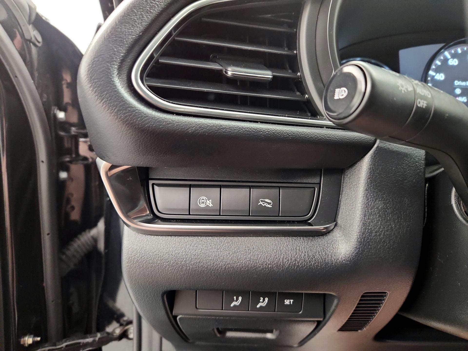 Thumbnail: 2025 Mazda CX-30 - 13