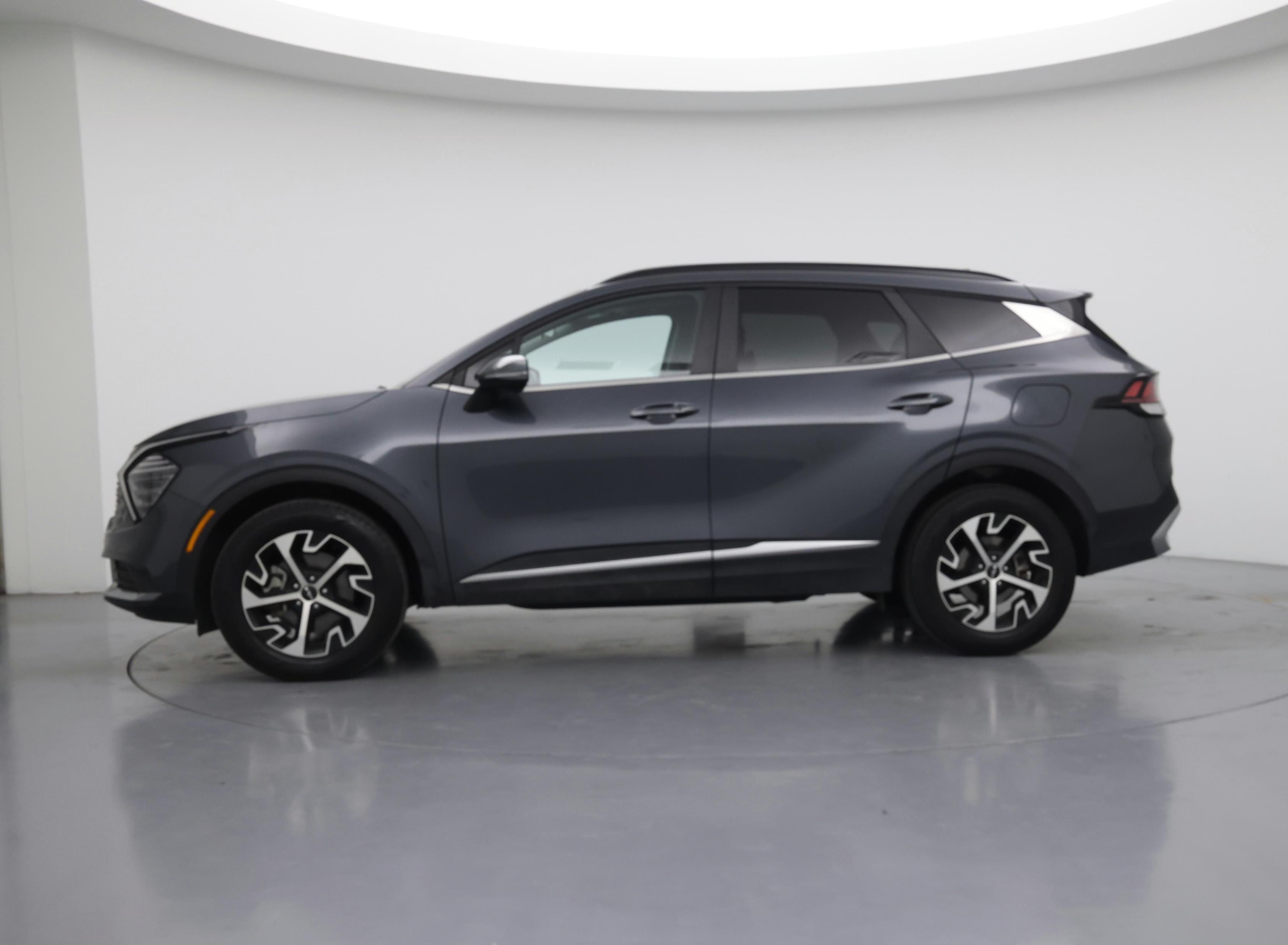 Thumbnail: 2024 Kia Sportage - 3