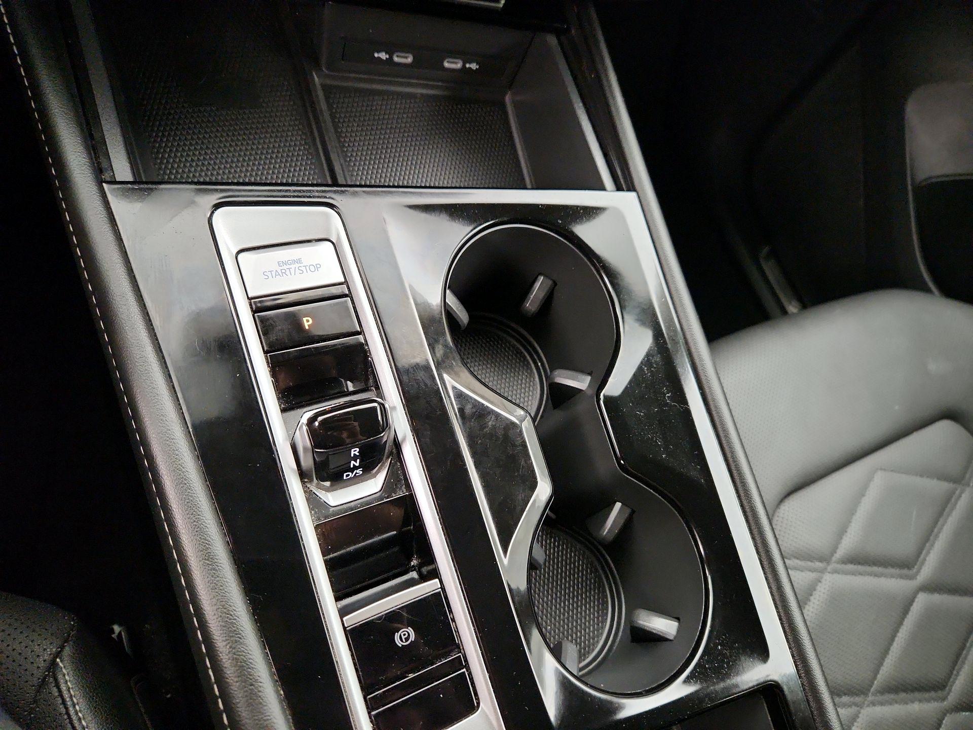 Thumbnail: 2024 Volkswagen Atlas - 17