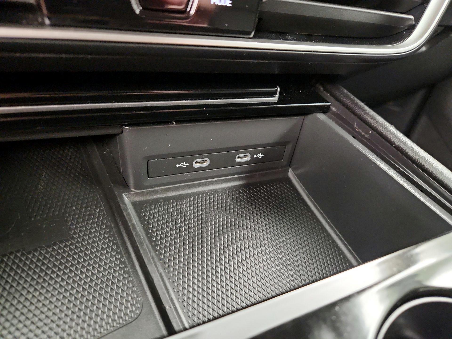 Thumbnail: 2024 Volkswagen Atlas - 18