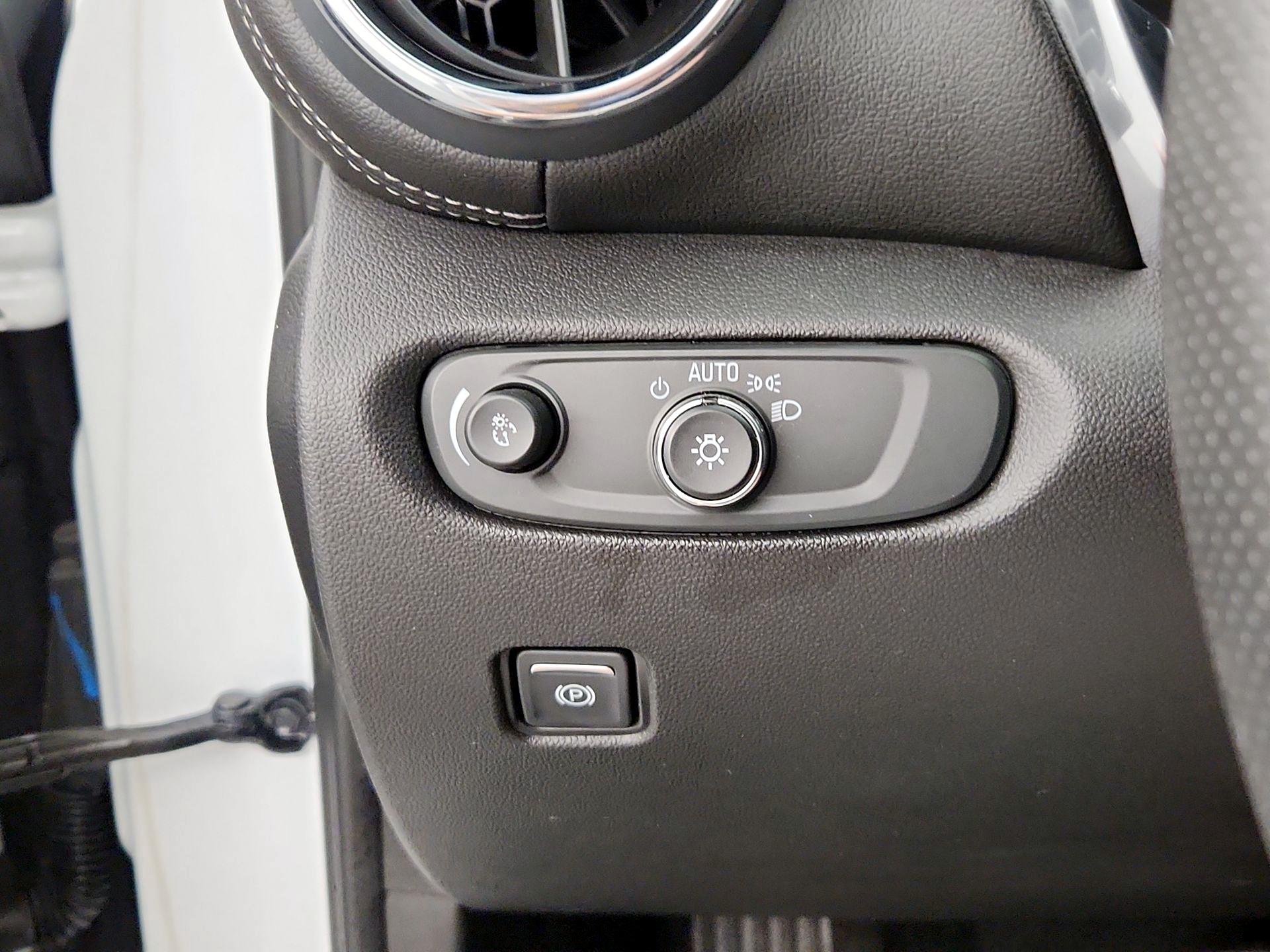 Thumbnail: 2023 Chevrolet Blazer - 13