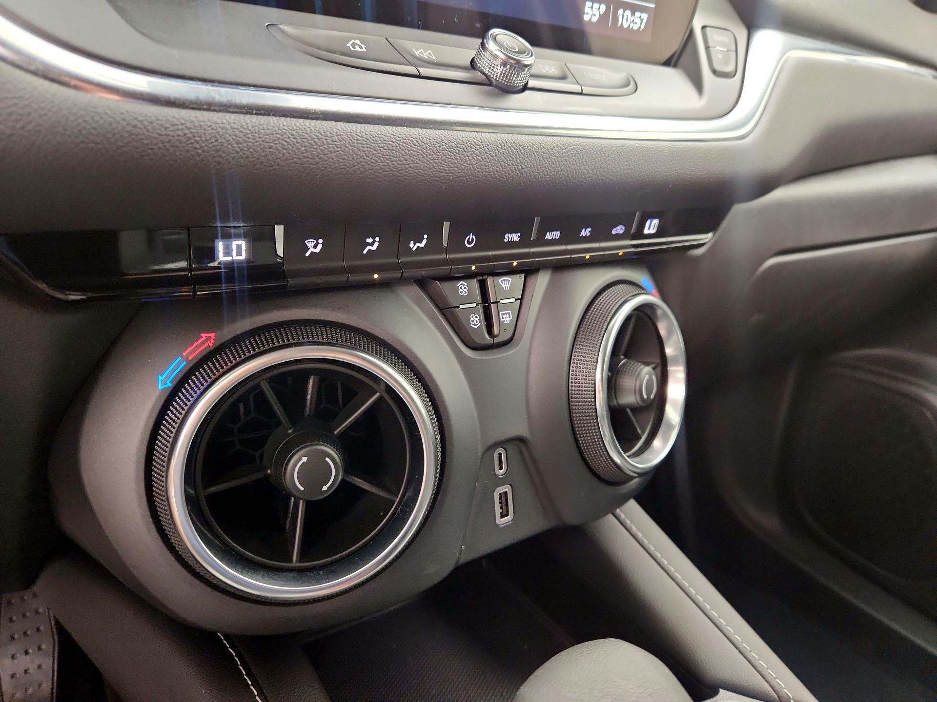 Thumbnail: 2023 Chevrolet Blazer - 16