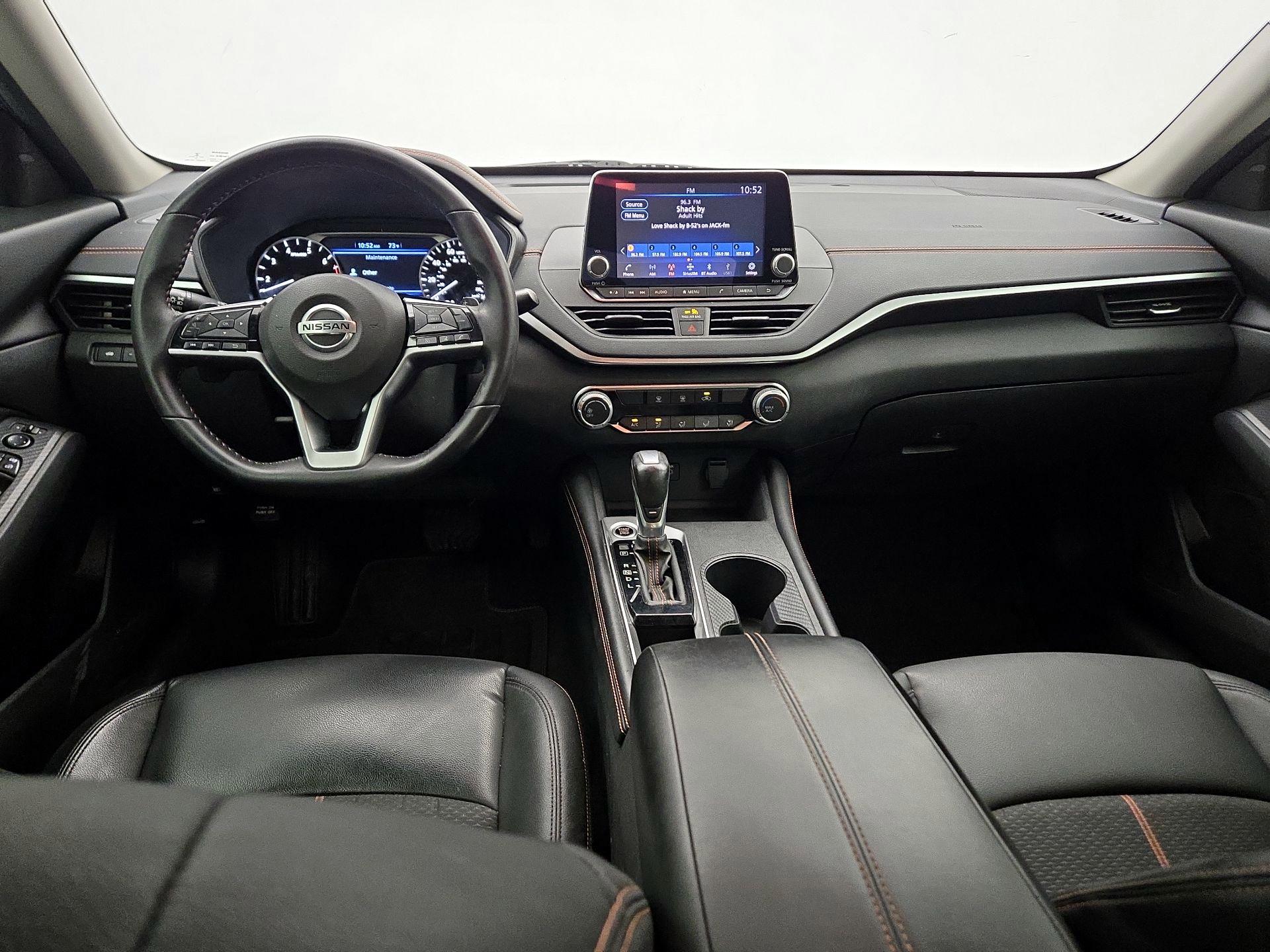 Thumbnail: 2021 Nissan Altima - 9