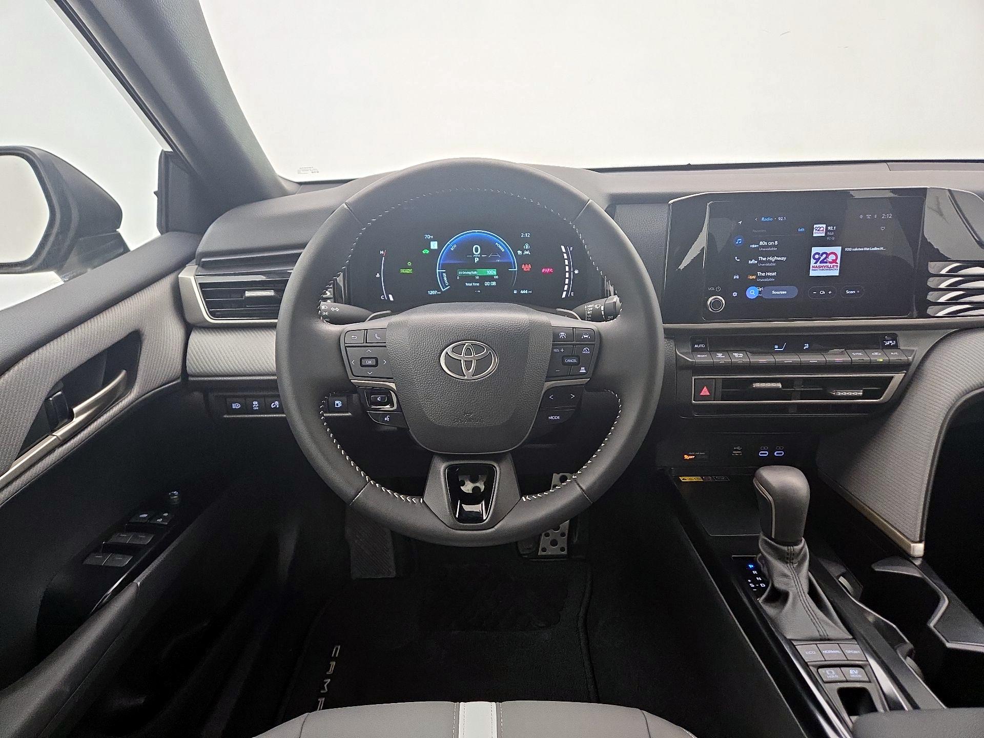 Thumbnail: 2025 Toyota Camry - 10