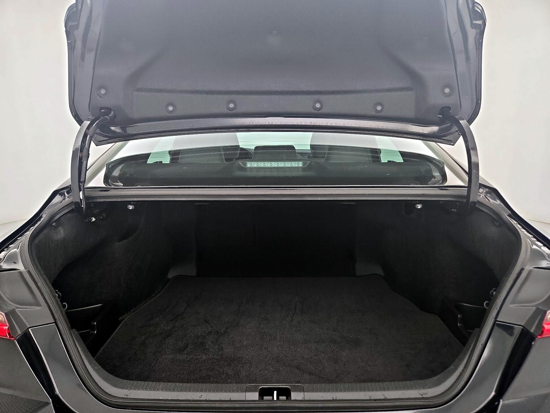 Thumbnail: 2025 Toyota Camry - 20