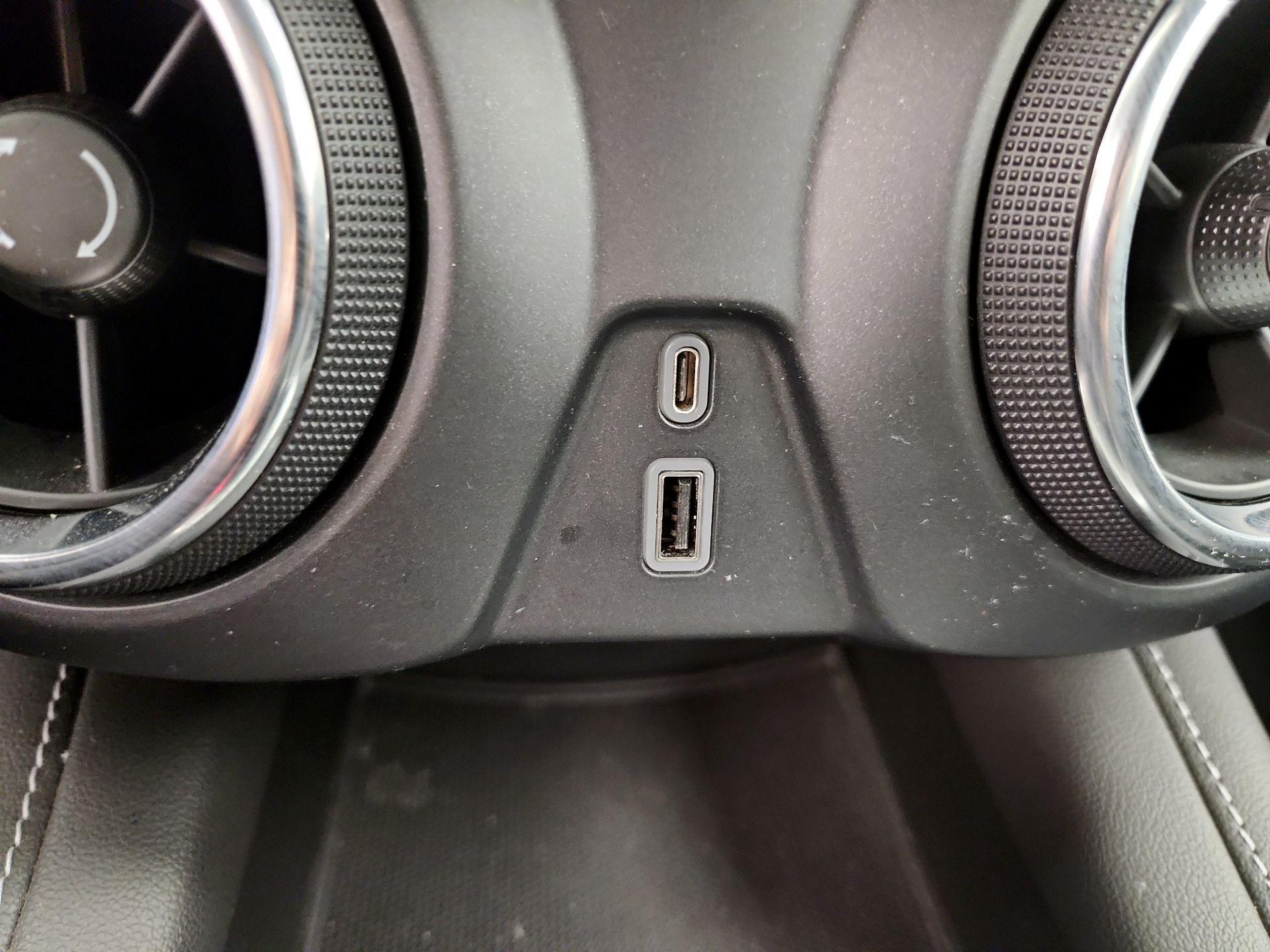 Thumbnail: 2023 Chevrolet Blazer - 18