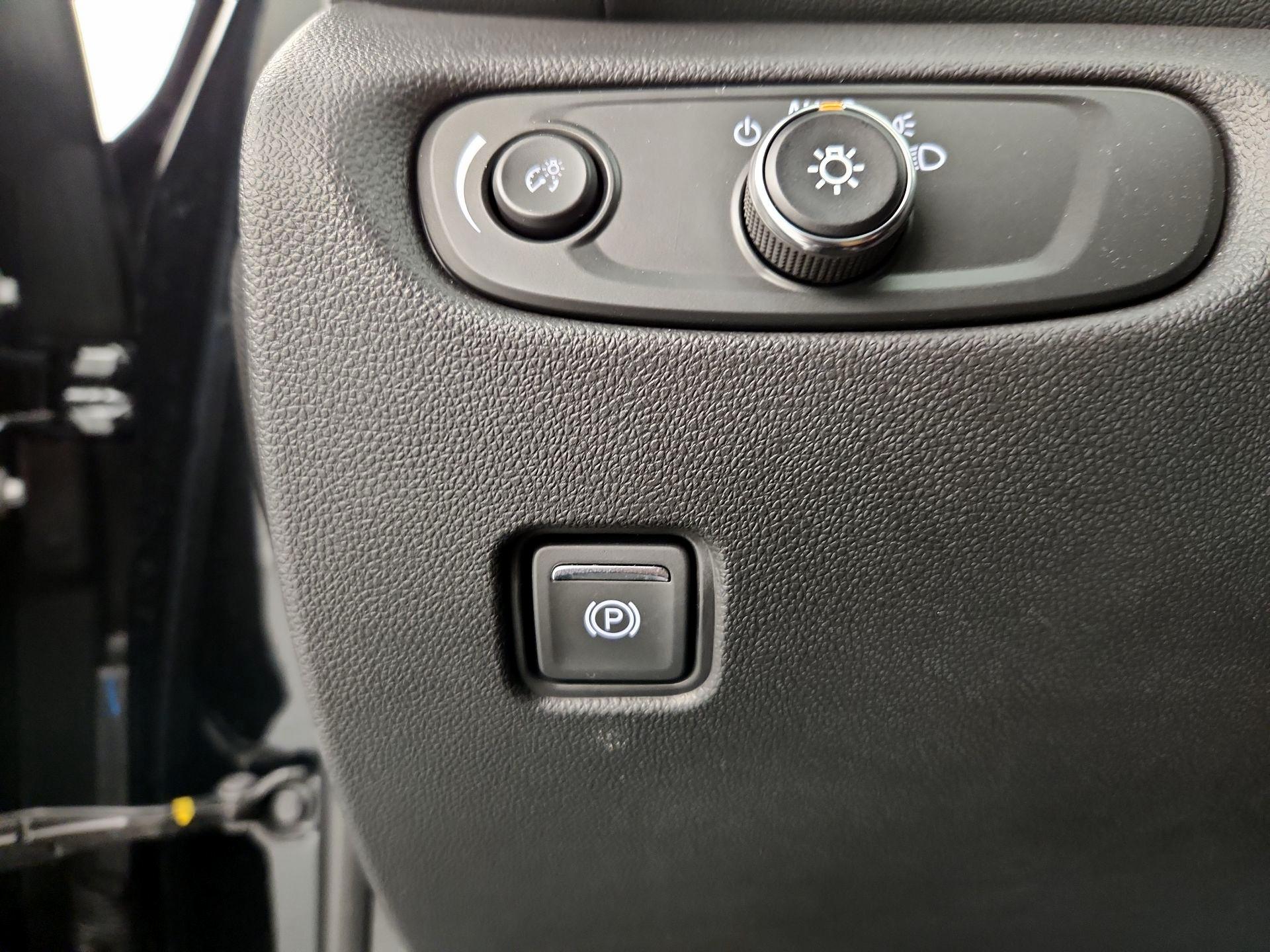 Thumbnail: 2024 Chevrolet Blazer - 13