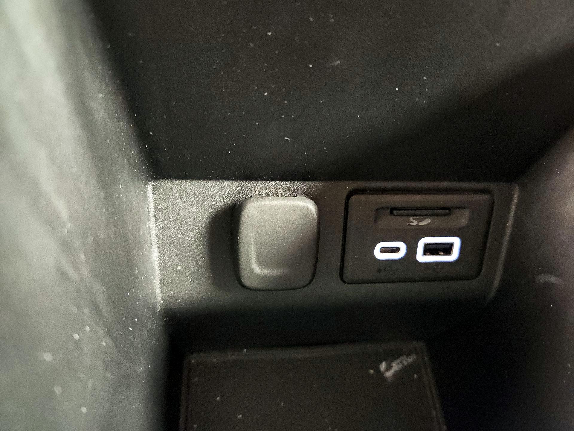 Thumbnail: 2024 Chevrolet Blazer - 19