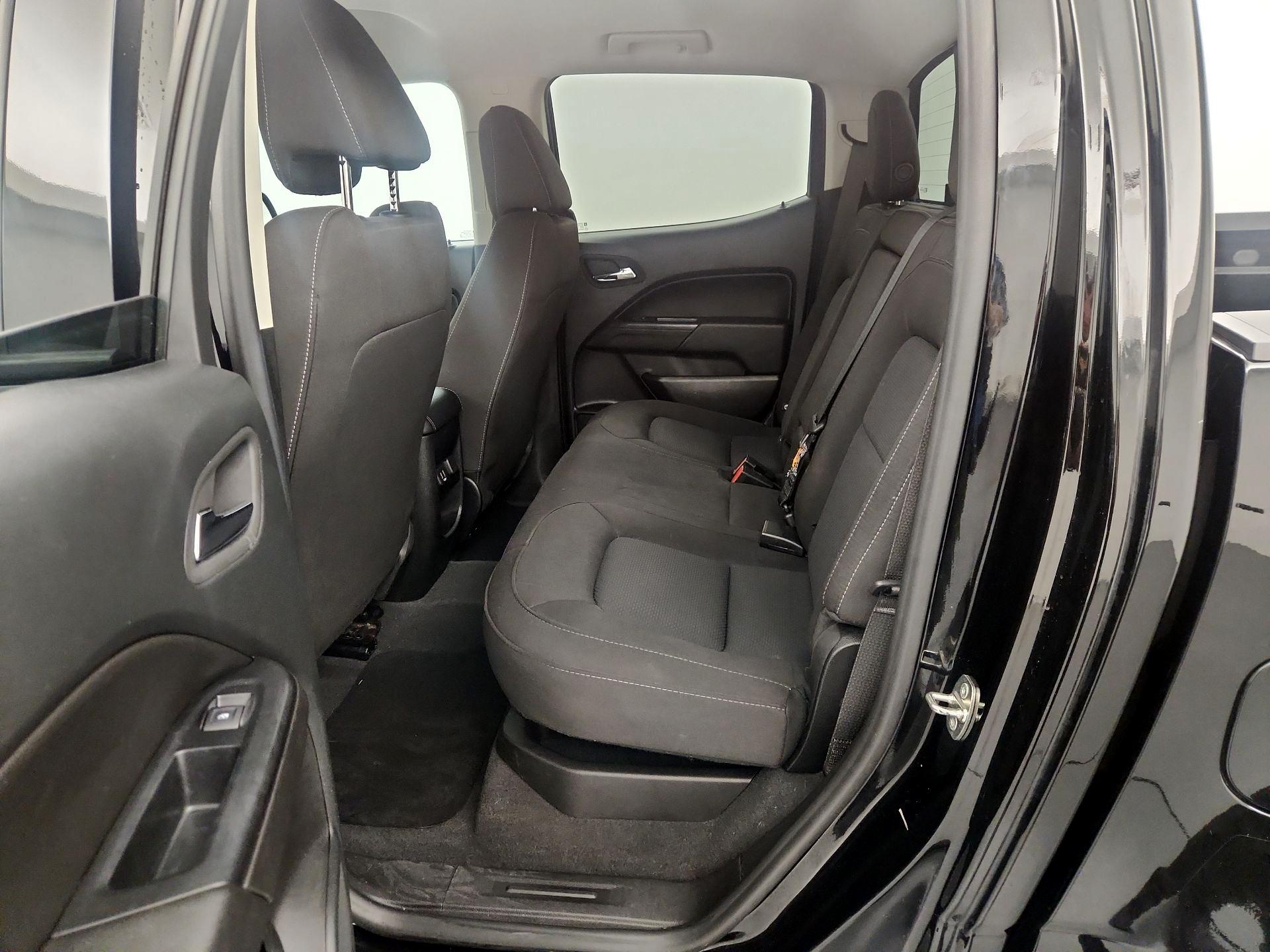 Thumbnail: 2022 Chevrolet Colorado - 19