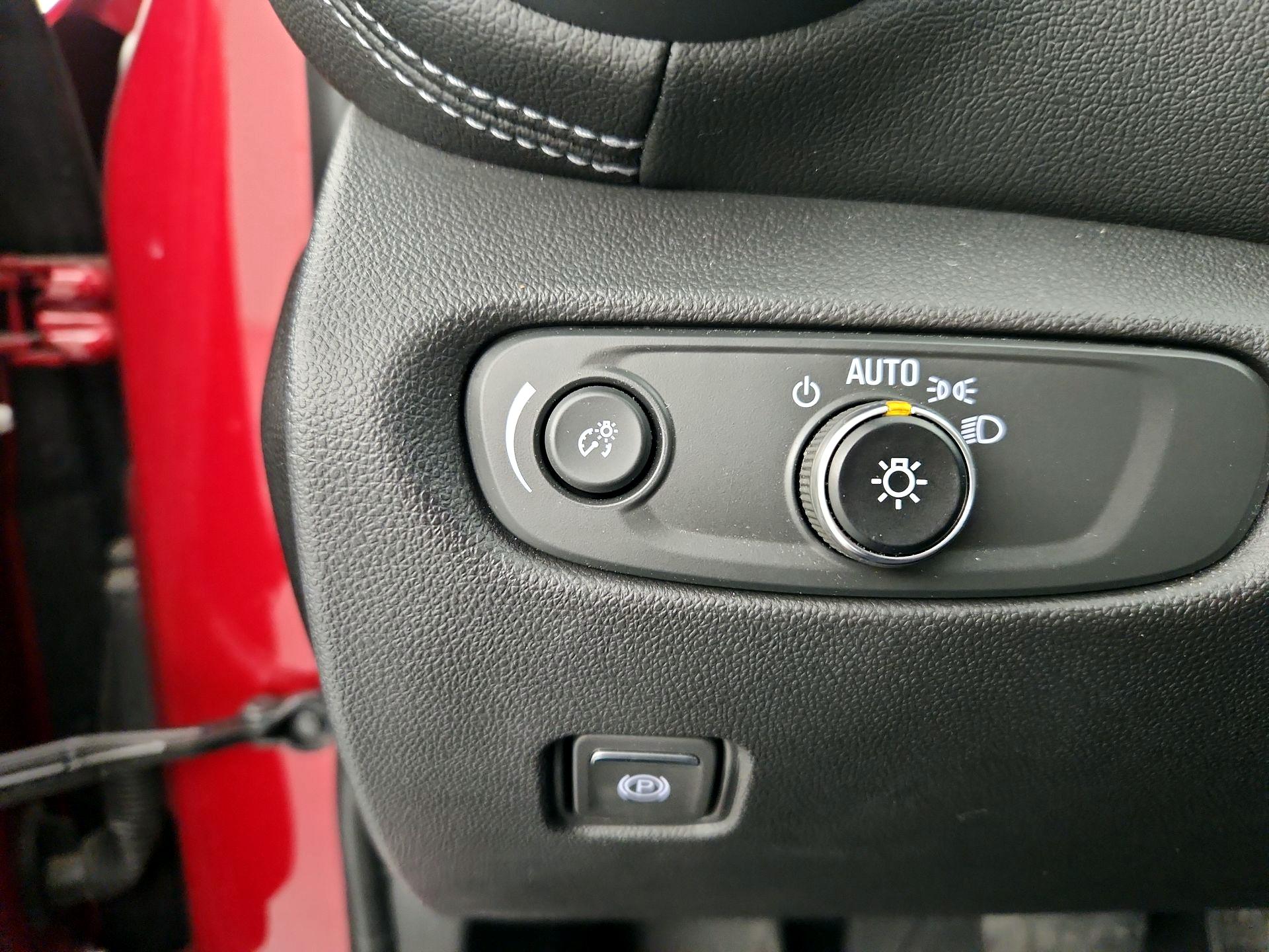 Thumbnail: 2023 Chevrolet Blazer - 13