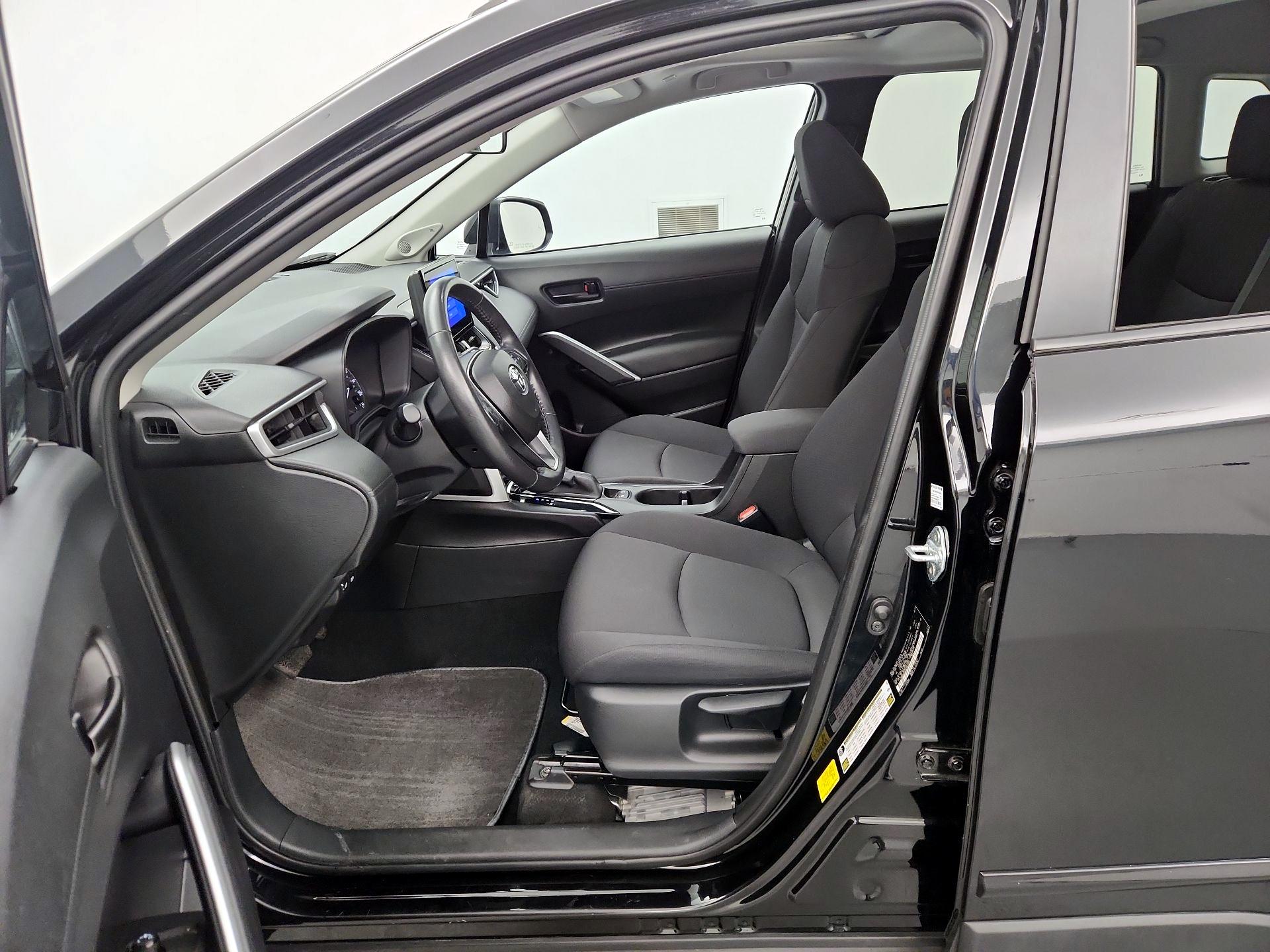 Thumbnail: 2023 Toyota Corolla Cross - 11