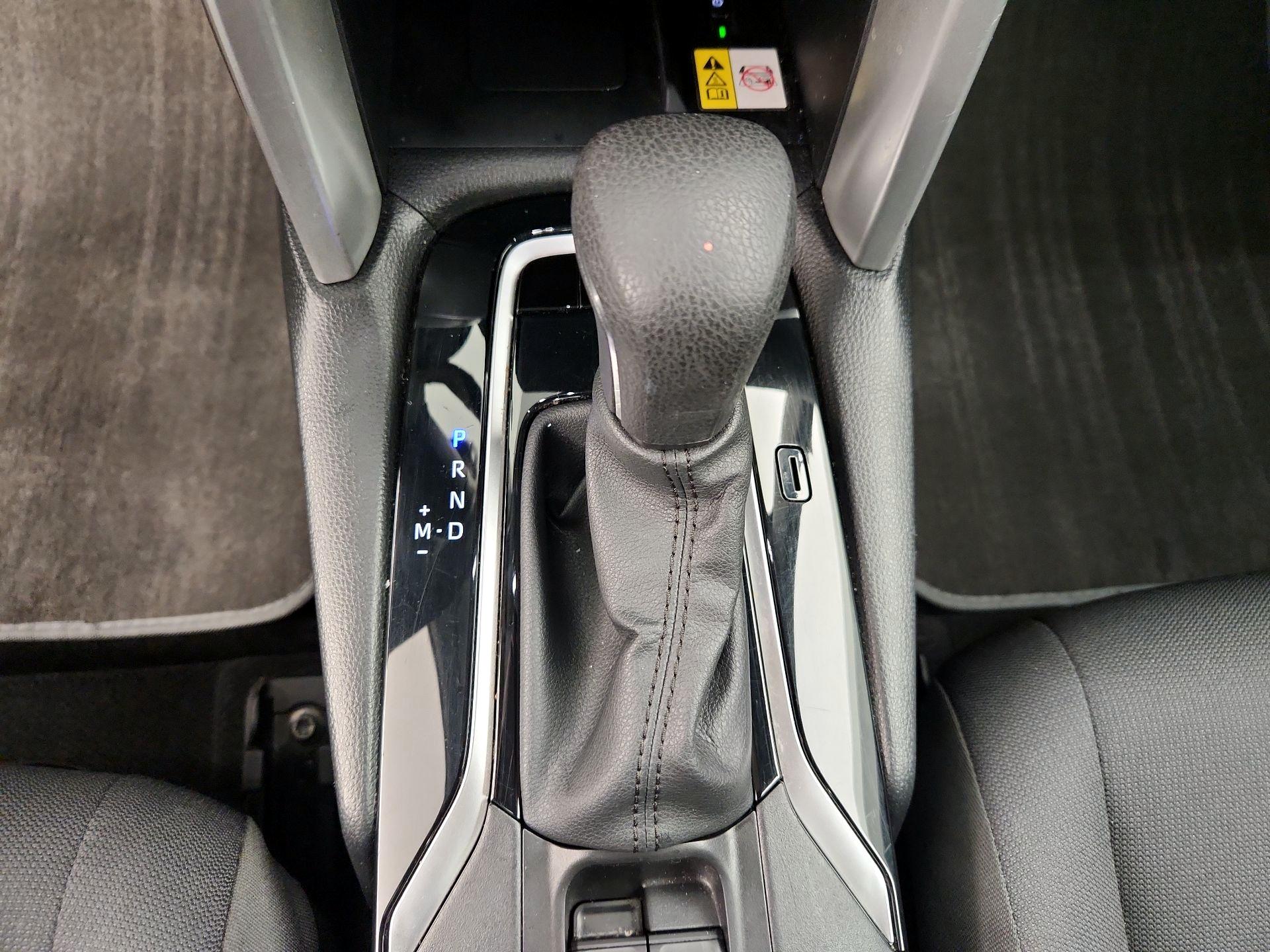 Thumbnail: 2023 Toyota Corolla Cross - 17