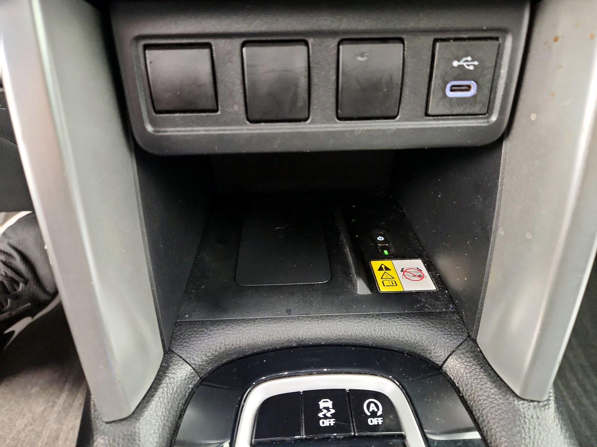 Thumbnail: 2023 Toyota Corolla Cross - 18