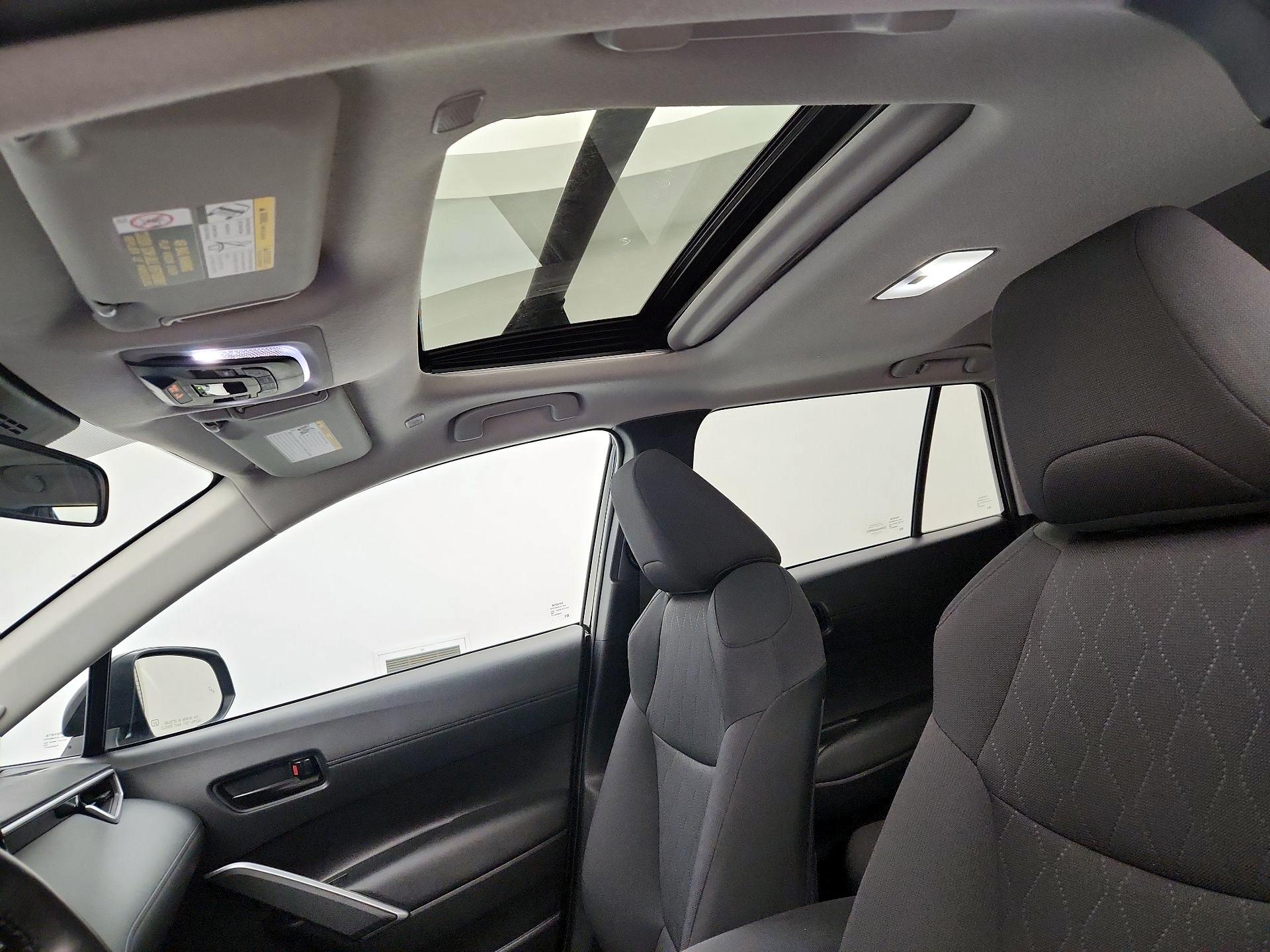 Thumbnail: 2023 Toyota Corolla Cross - 19