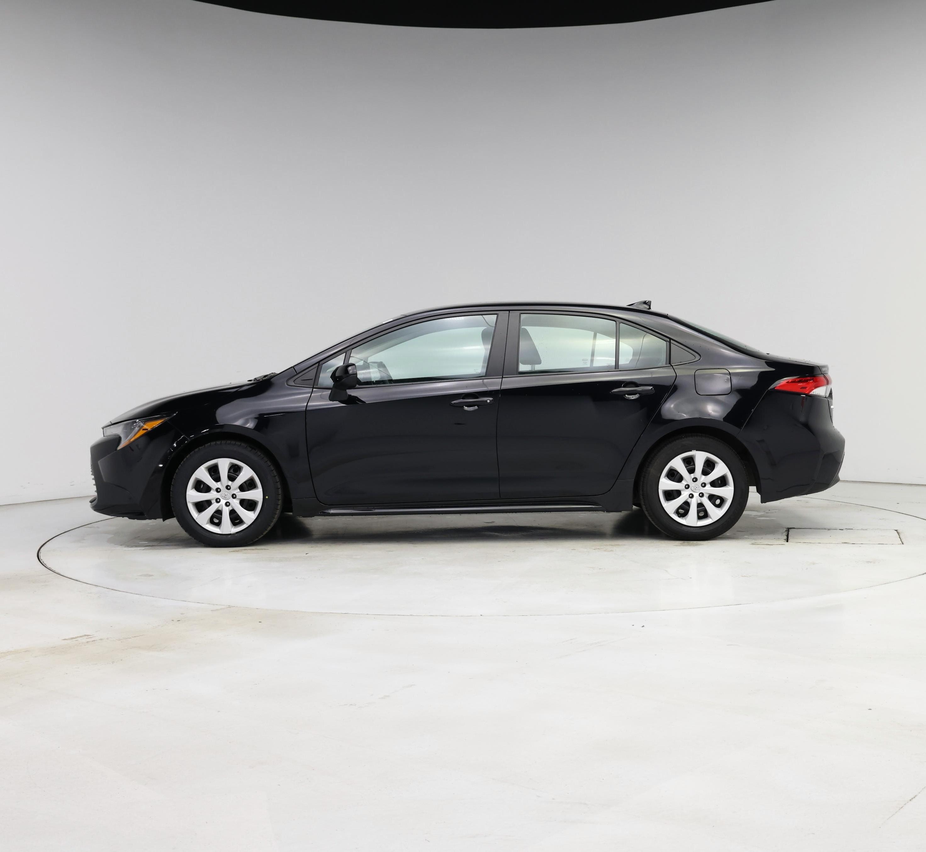 Thumbnail: 2024 Toyota Corolla - 3