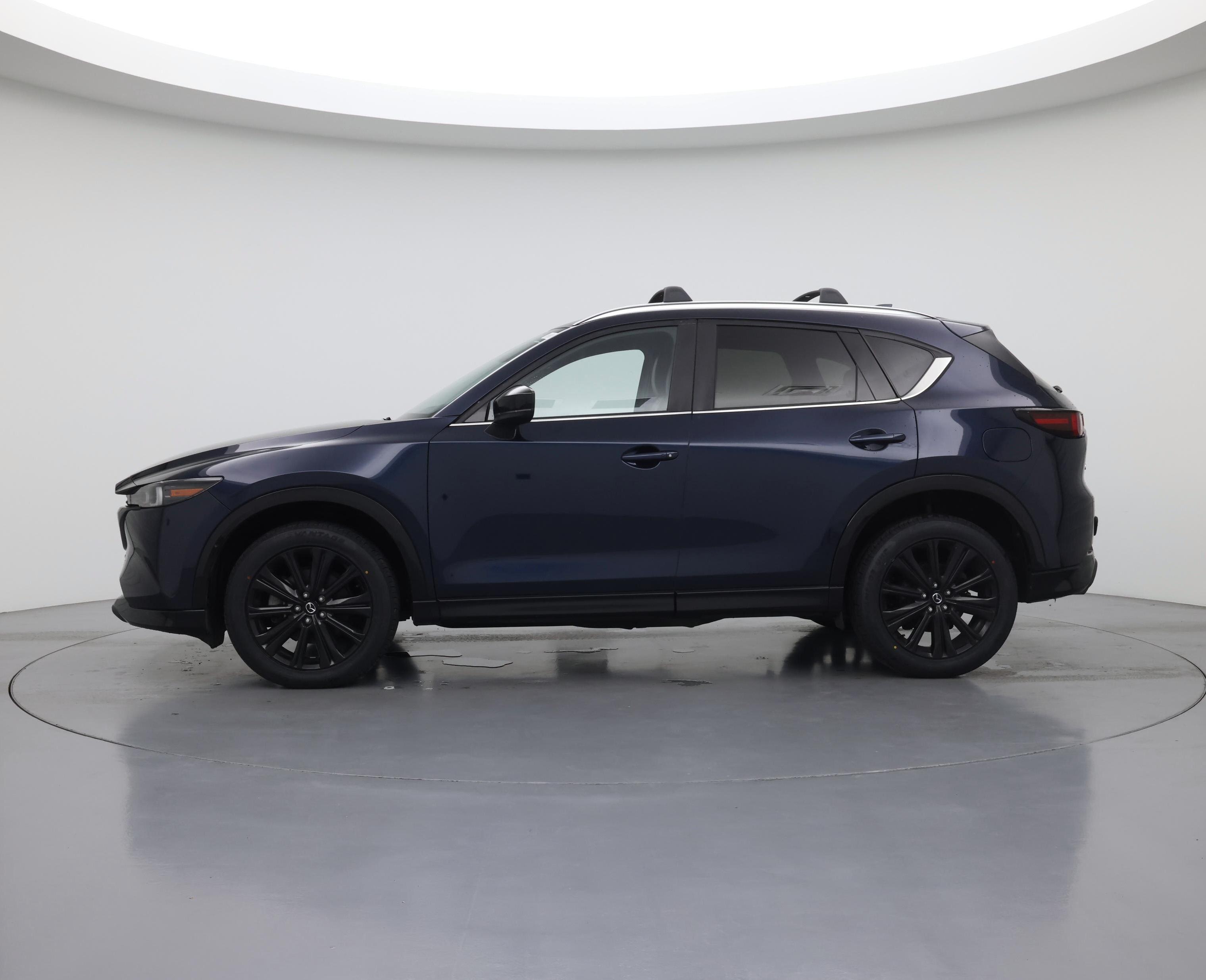 Thumbnail: 2022 Mazda CX-5 - 3