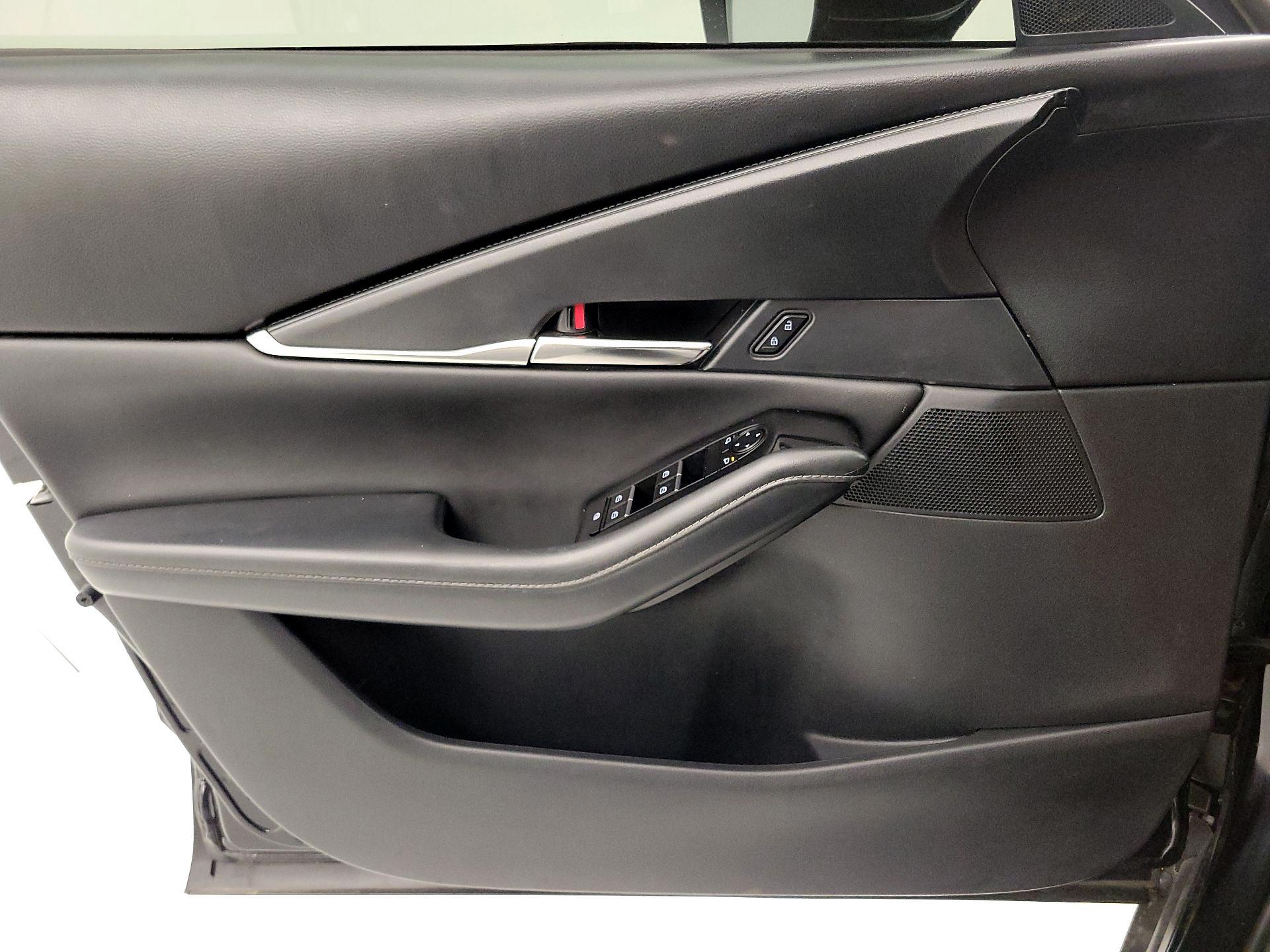 Thumbnail: 2025 Mazda CX-30 - 12