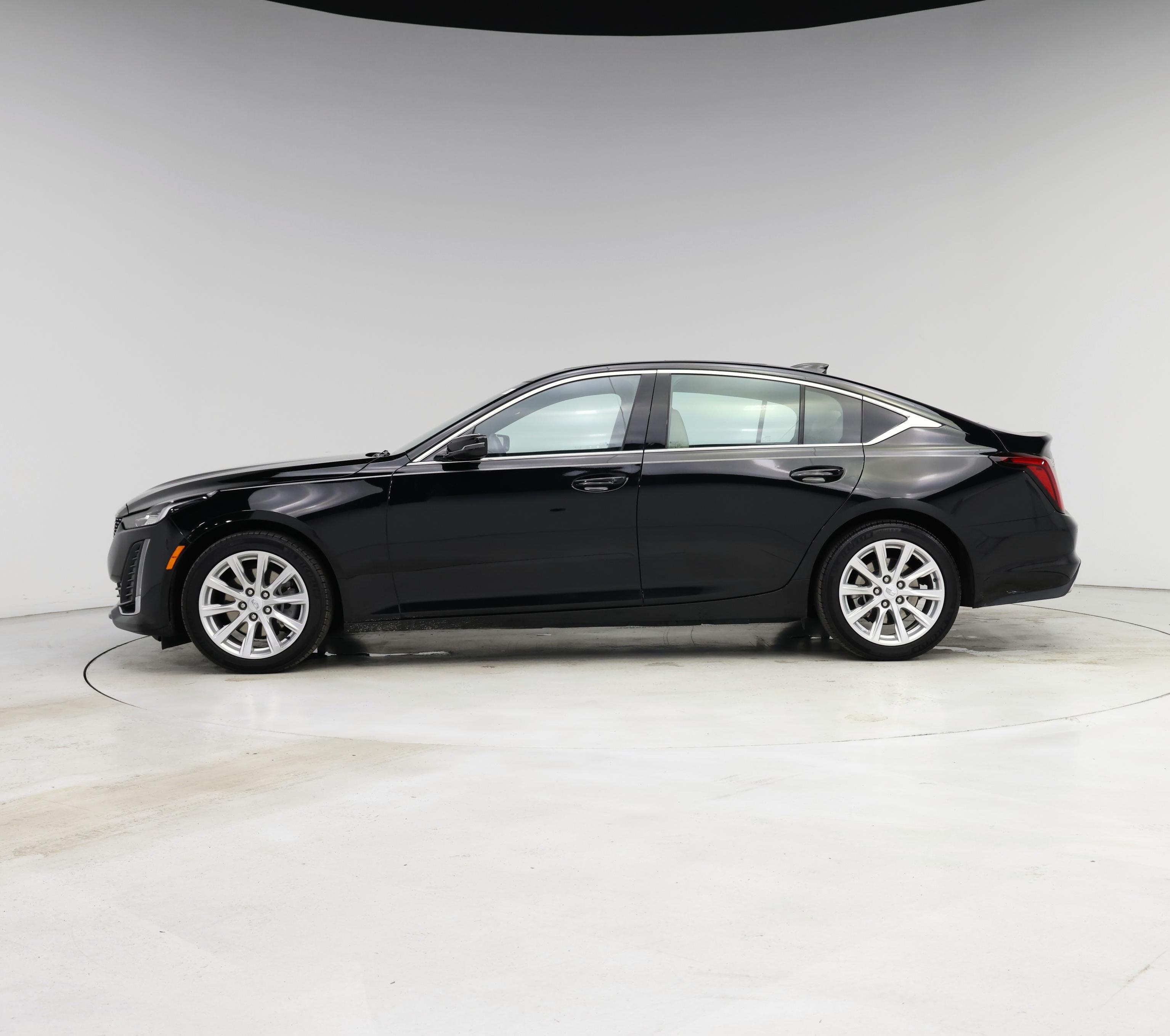 Thumbnail: 2024 Cadillac CT5 - 3