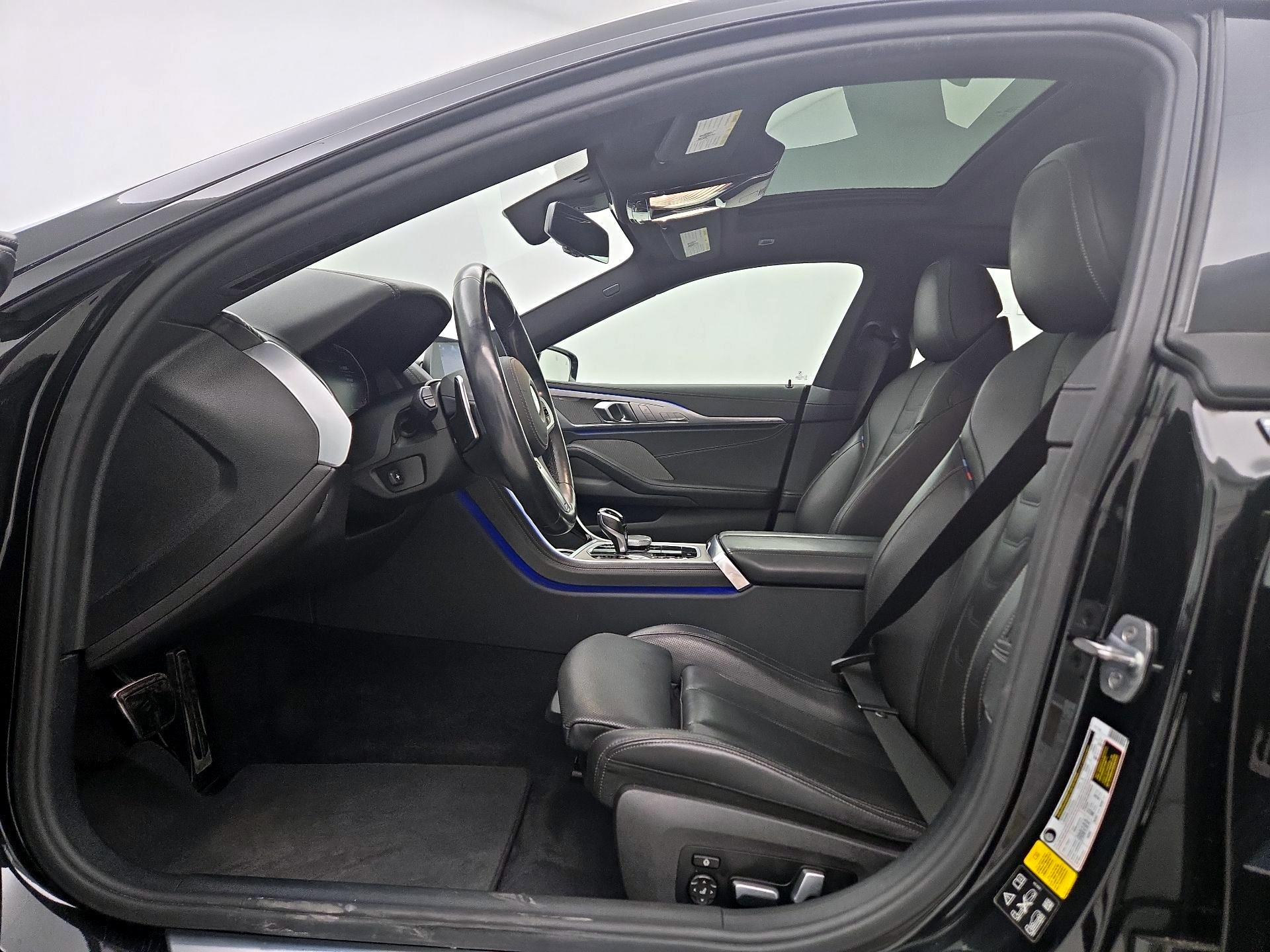 Thumbnail: 2020 BMW 8 Series - 11