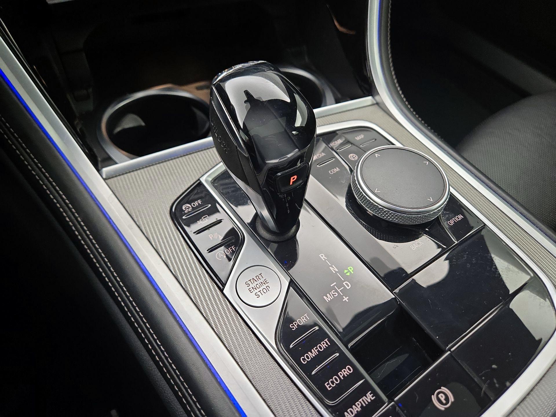 Thumbnail: 2020 BMW 8 Series - 18